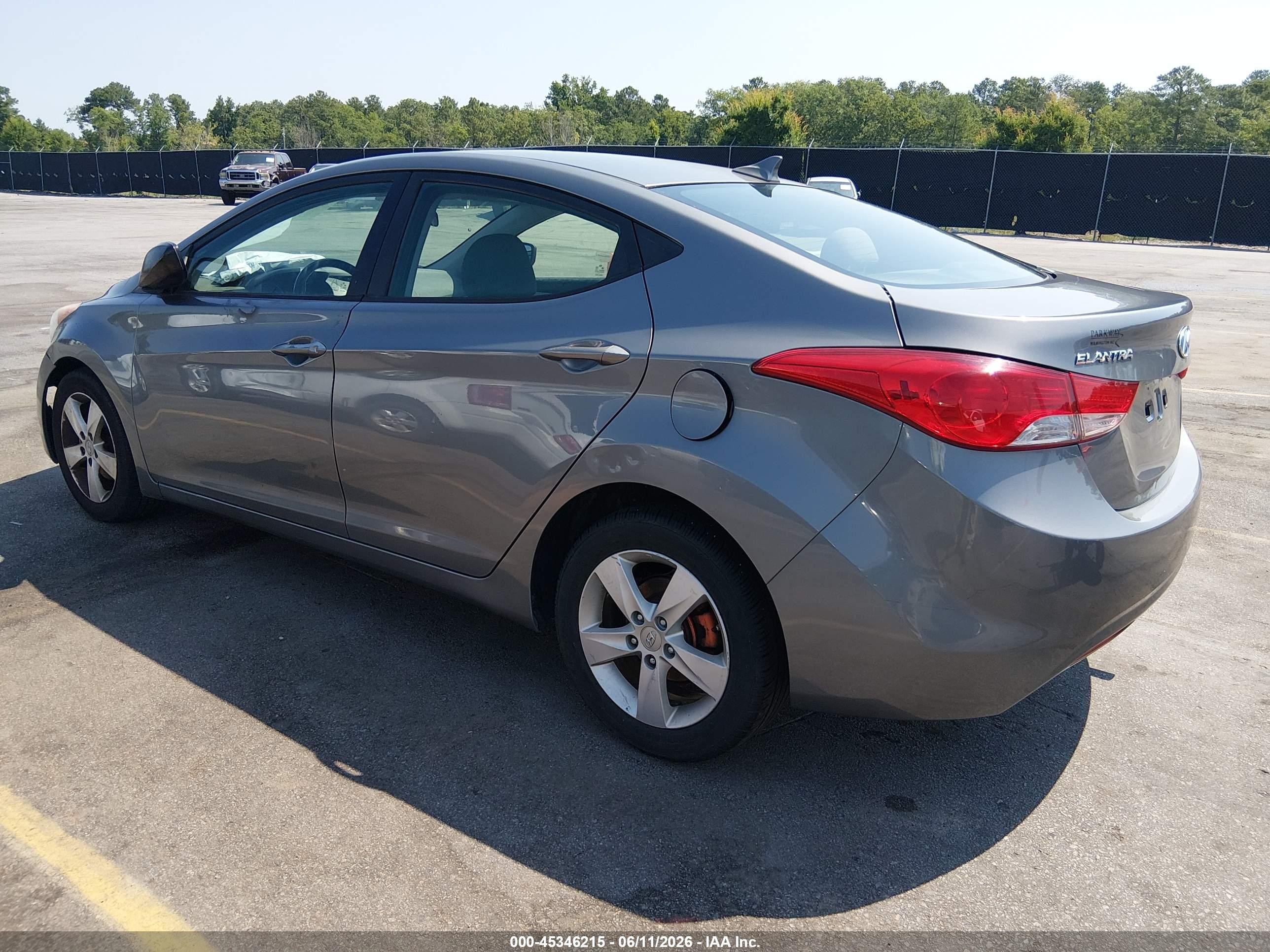 2013 Hyundai Elantra Gls Gray vin: 5NPDH4AE5DH375953