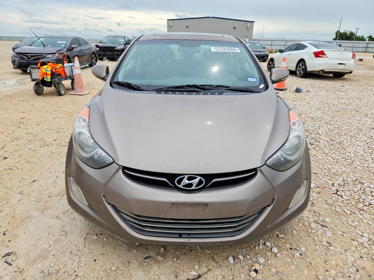 2013 Hyundai Elantra Limited Tan vin: 5NPDH4AE5DH397953