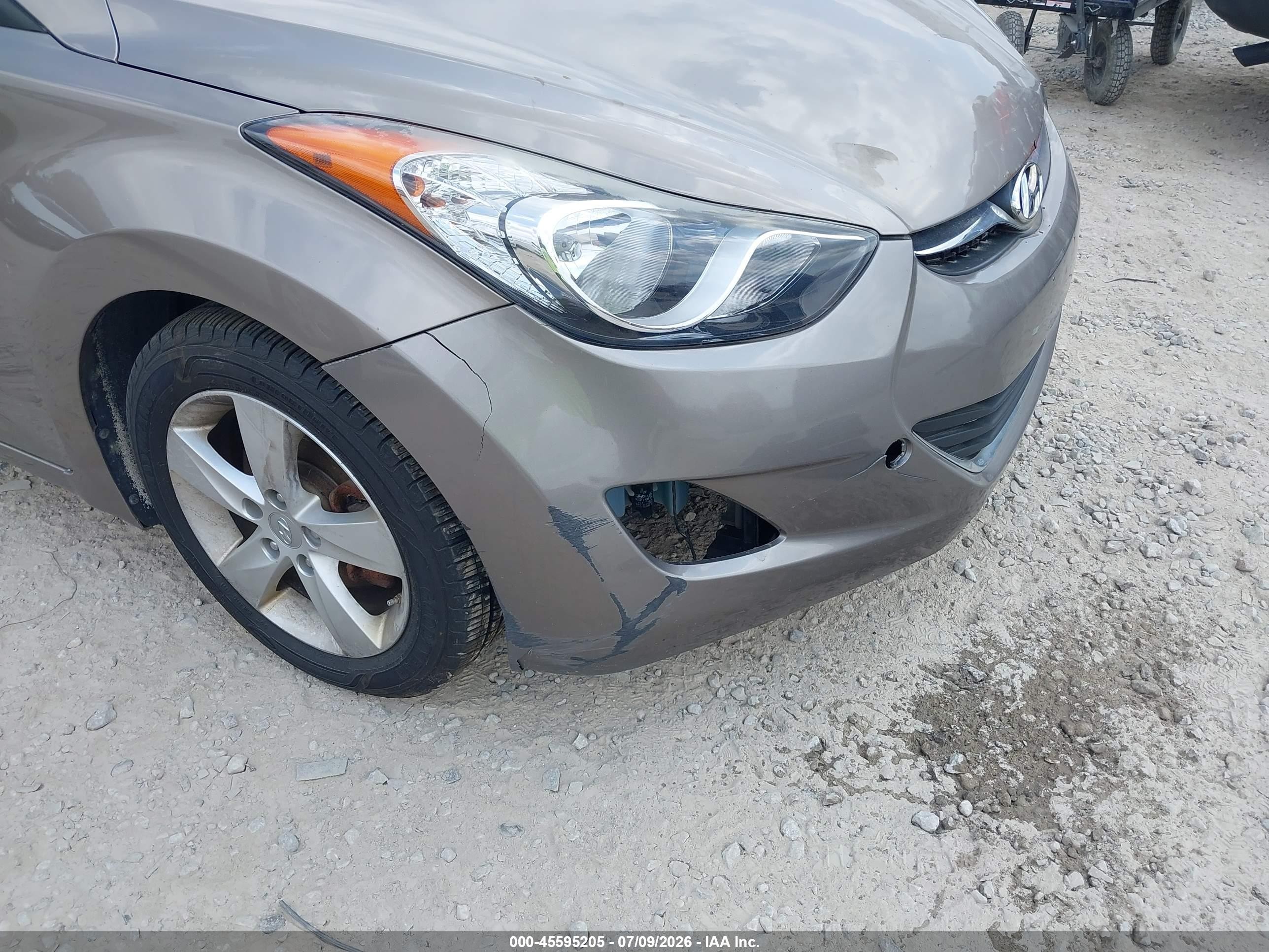 2013 Hyundai Elantra Gls Бирюзовый vin: 5NPDH4AE5DH417926