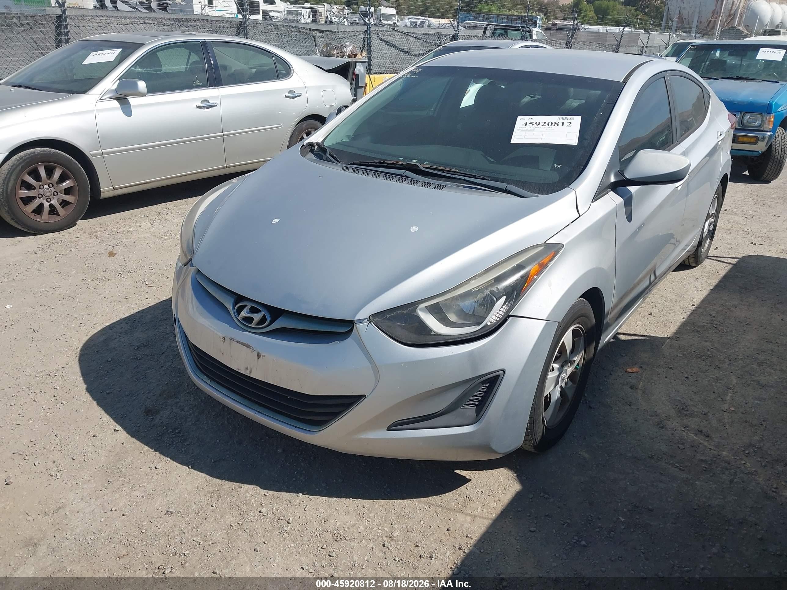 2014 Hyundai Elantra Se Silver vin: 5NPDH4AE5EH455335