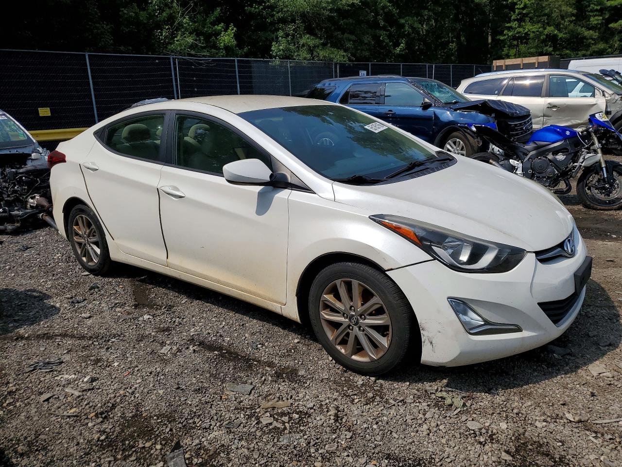 2014 Hyundai Elantra Se White vin: 5NPDH4AE5EH463581