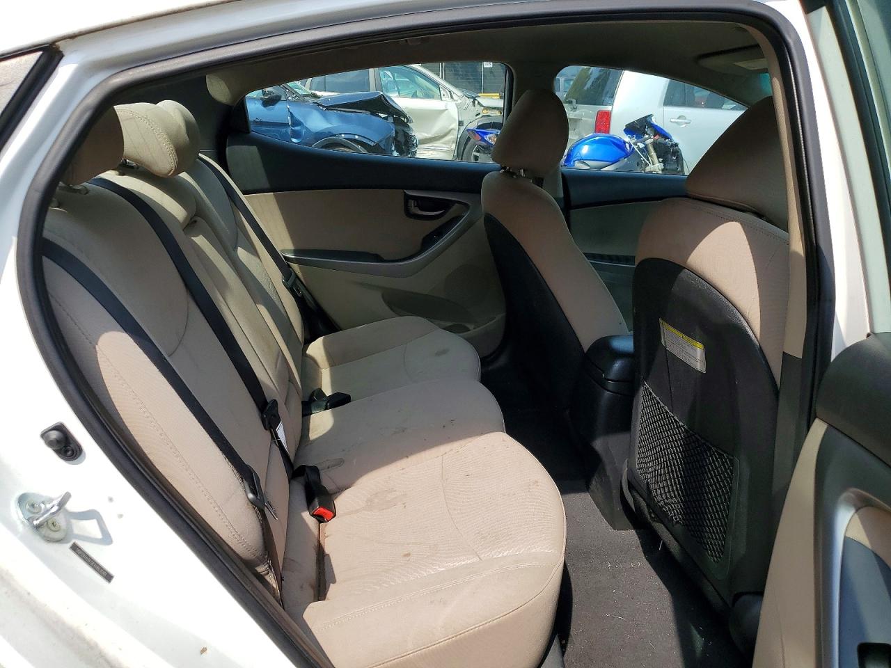 2014 Hyundai Elantra Se White vin: 5NPDH4AE5EH463581