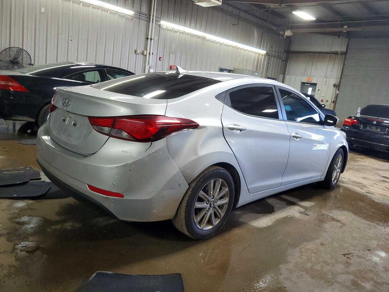 2014 Hyundai Elantra Se Silver vin: 5NPDH4AE5EH464326