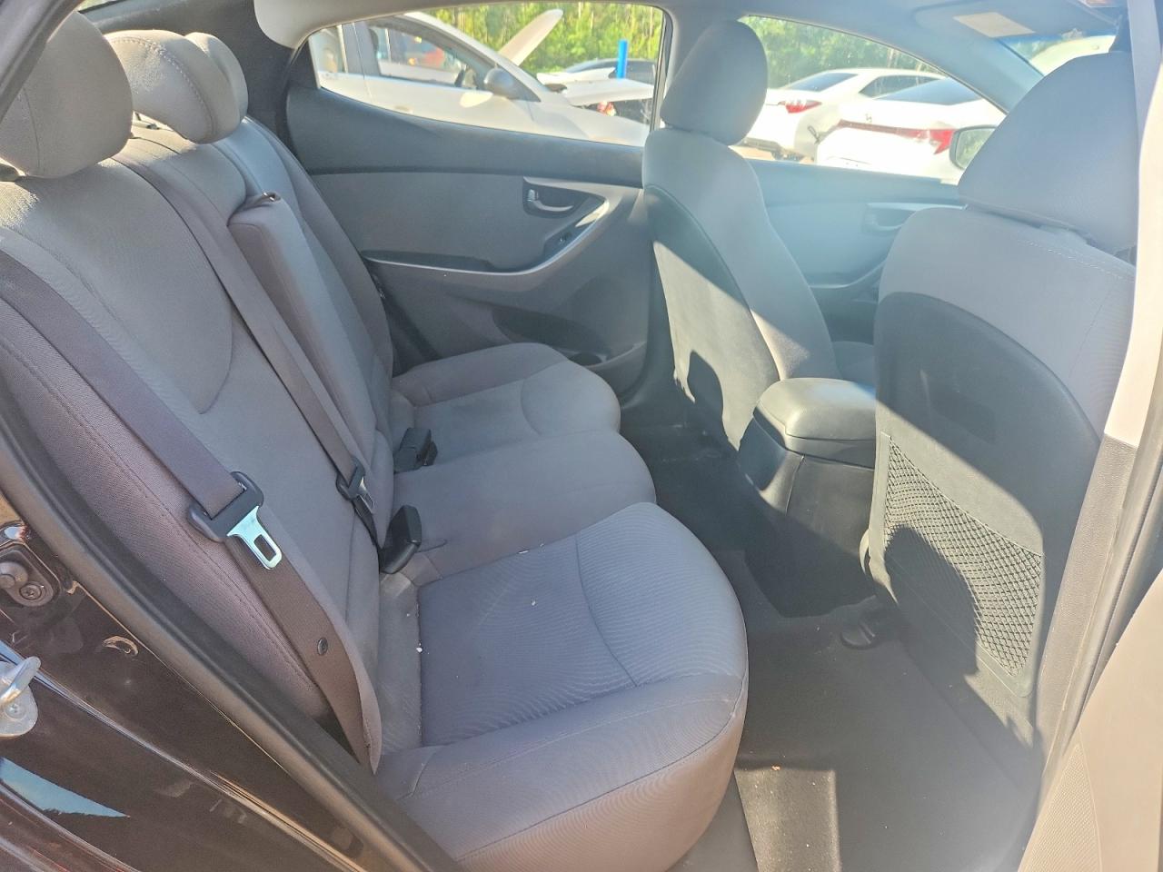 2014 Hyundai Elantra Se Black vin: 5NPDH4AE5EH467131