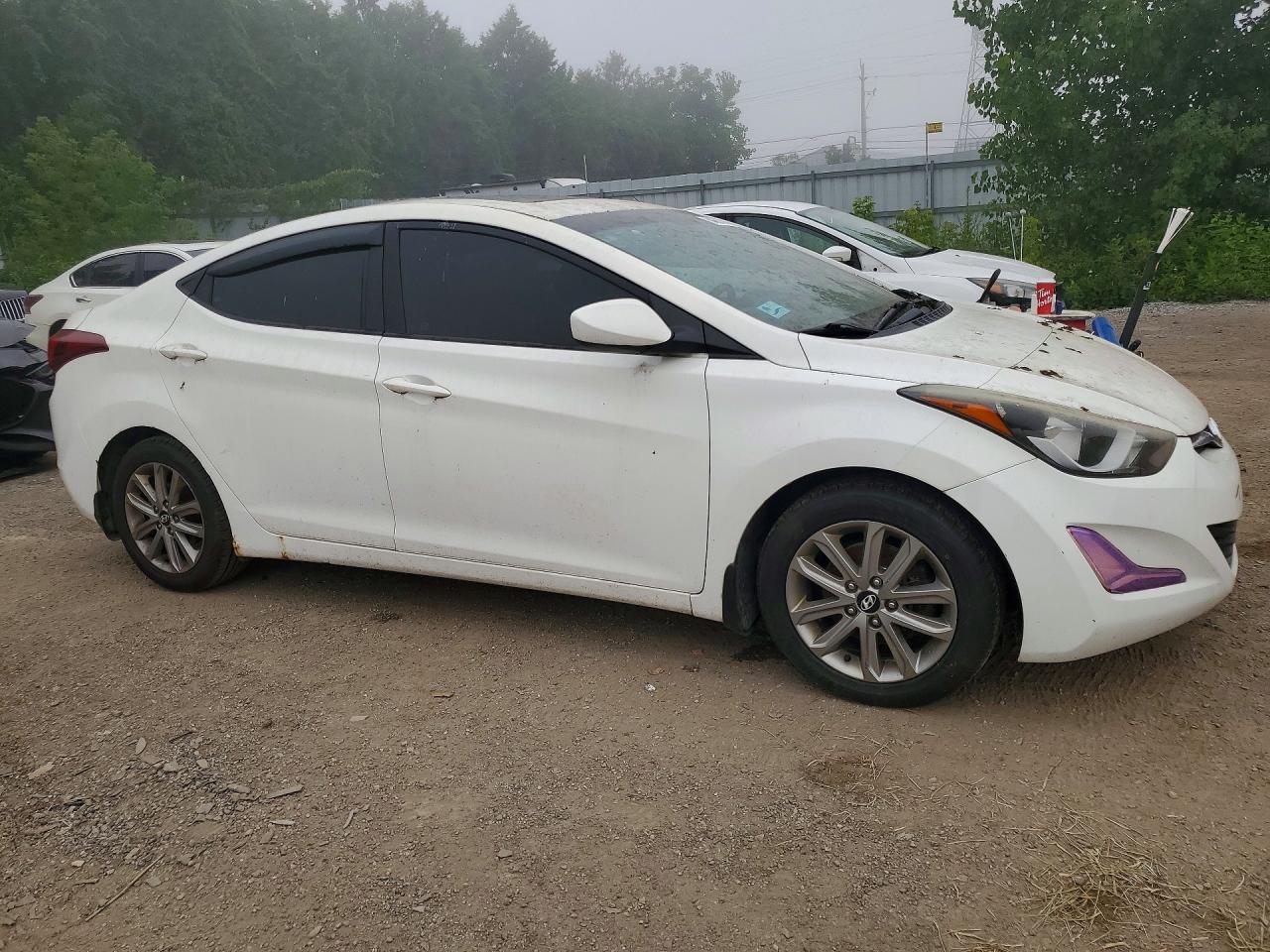 2014 Hyundai Elantra Se White vin: 5NPDH4AE5EH477948
