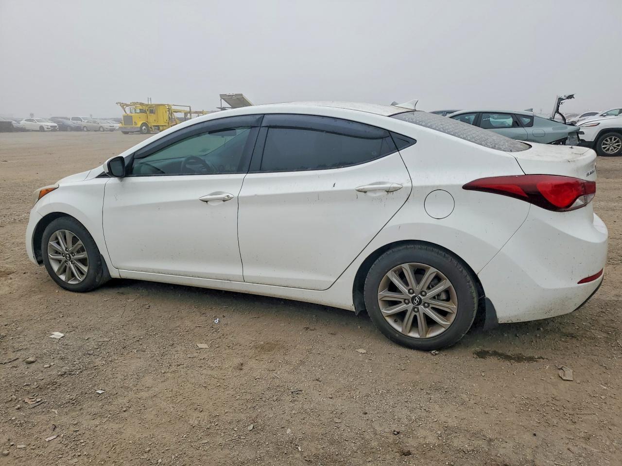 2014 Hyundai Elantra Se White vin: 5NPDH4AE5EH477948
