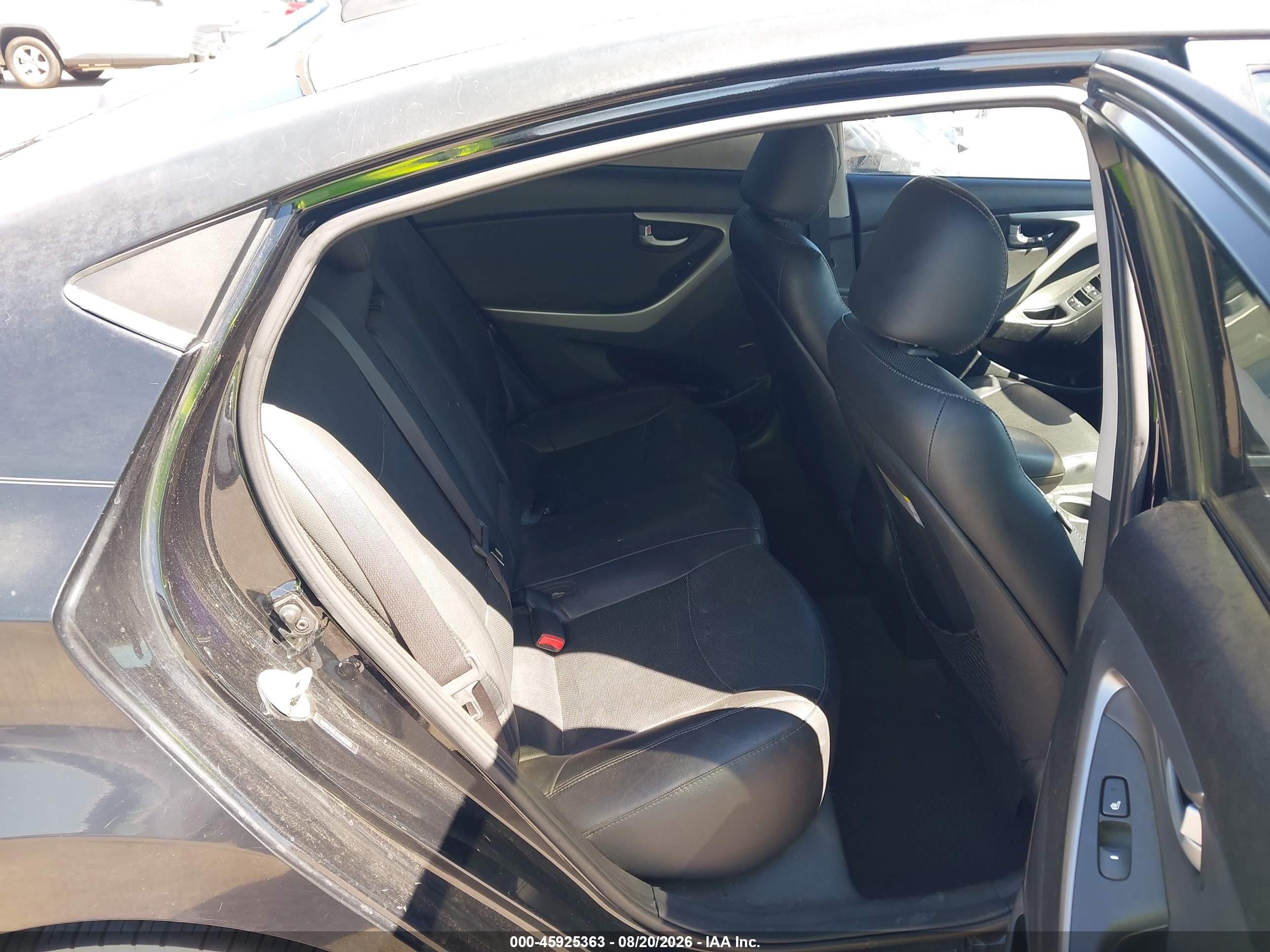2014 Hyundai Elantra Limited Черный vin: 5NPDH4AE5EH482065