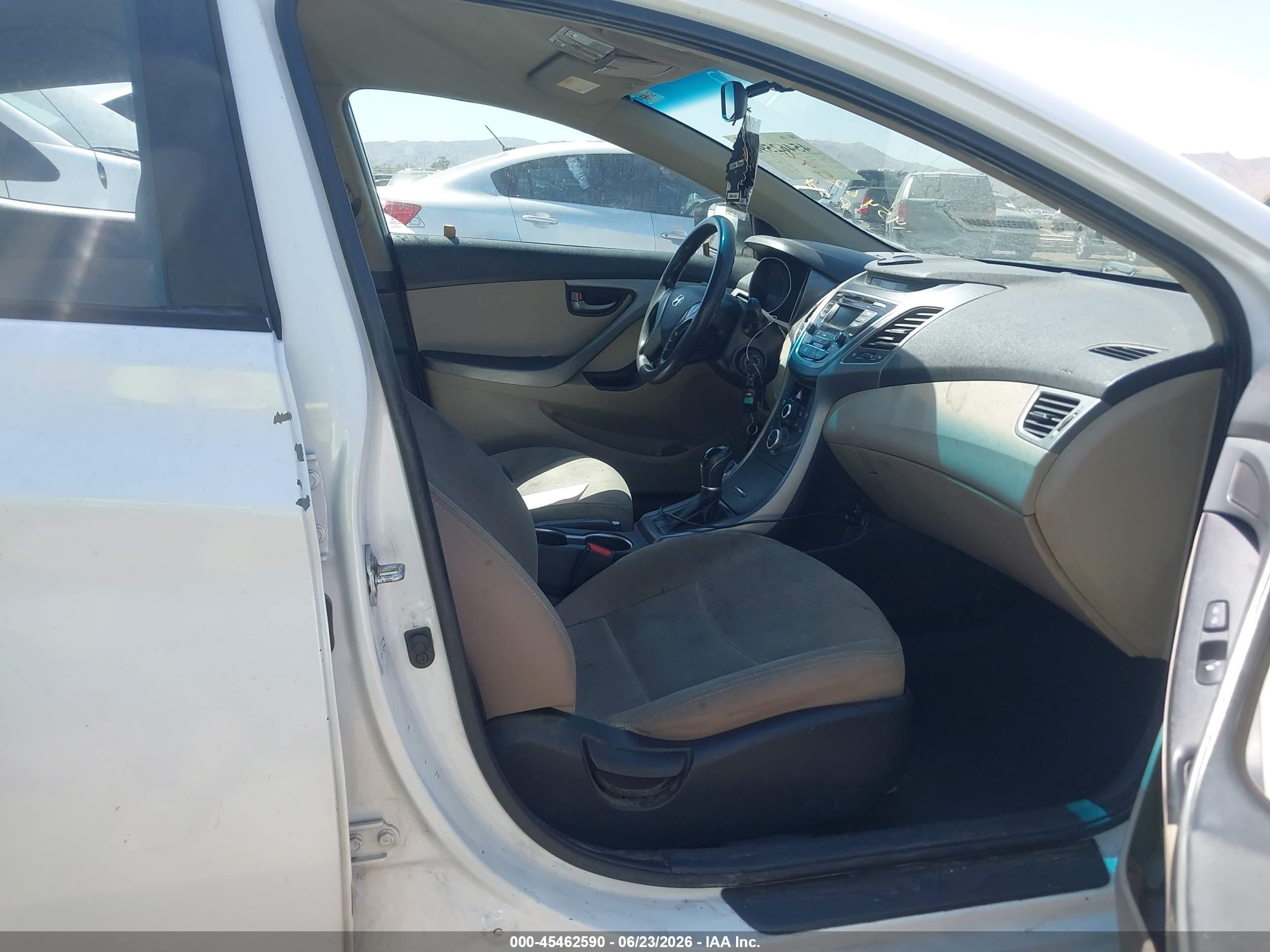 2014 Hyundai Elantra Se White vin: 5NPDH4AE5EH484043