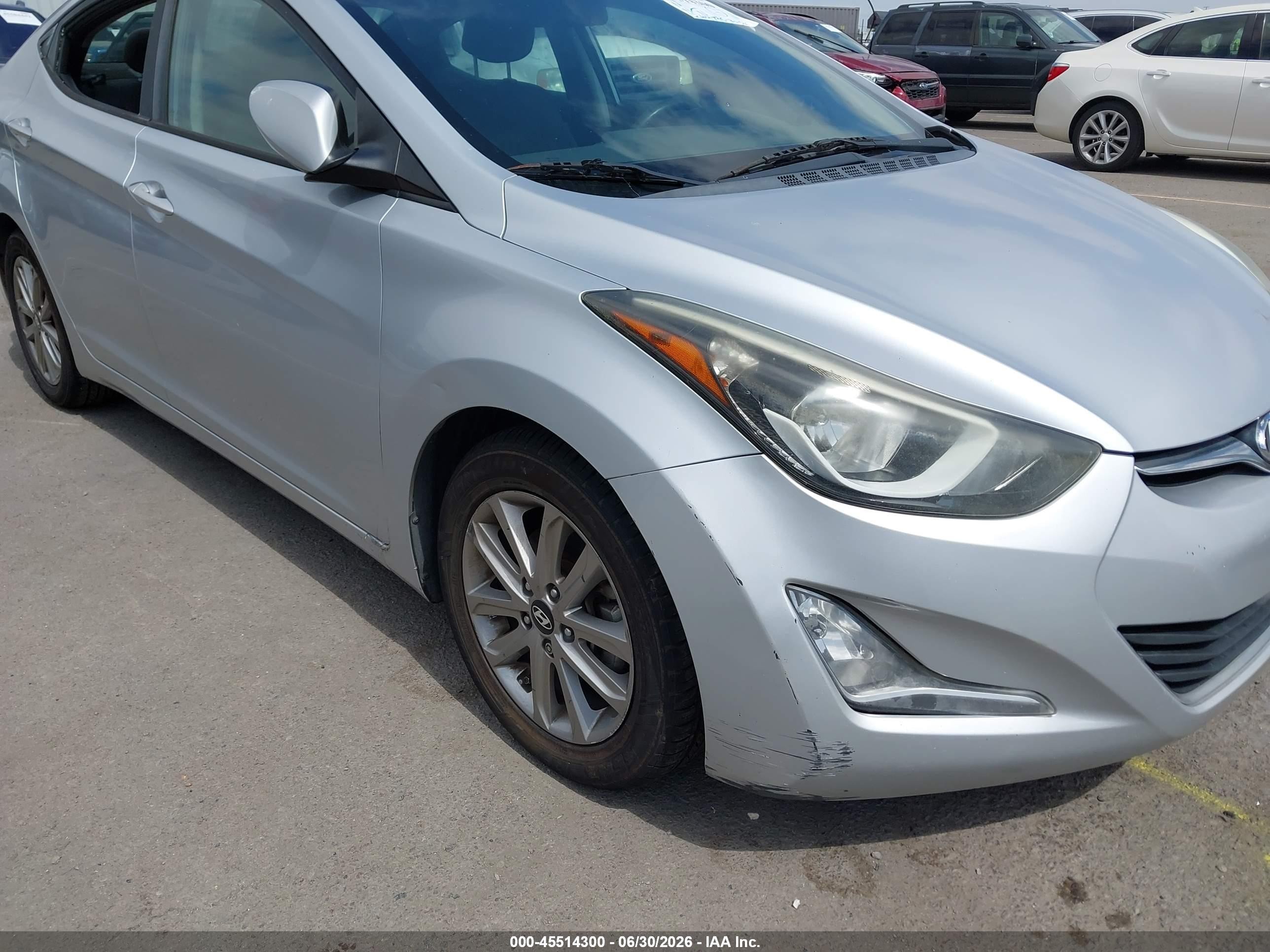 2014 Hyundai Elantra Se Silver vin: 5NPDH4AE5EH492336