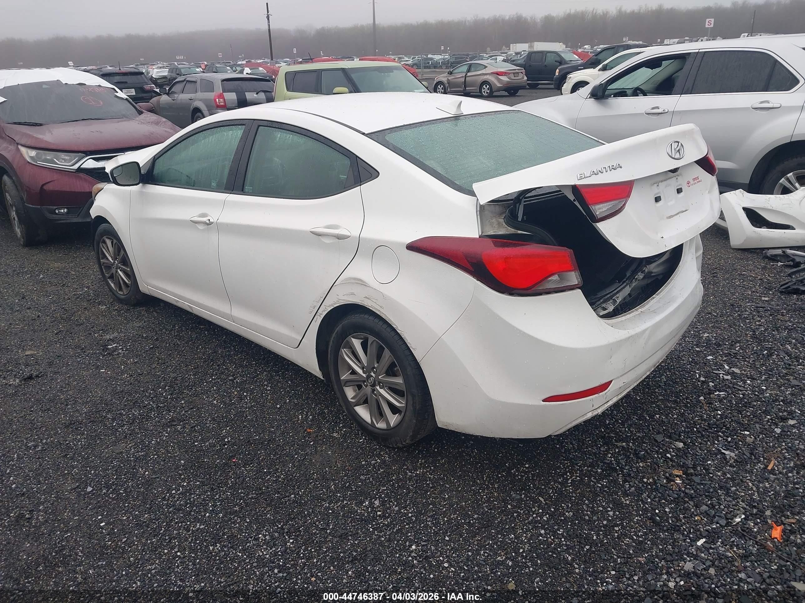 2014 Hyundai Elantra Se White vin: 5NPDH4AE5EH502475