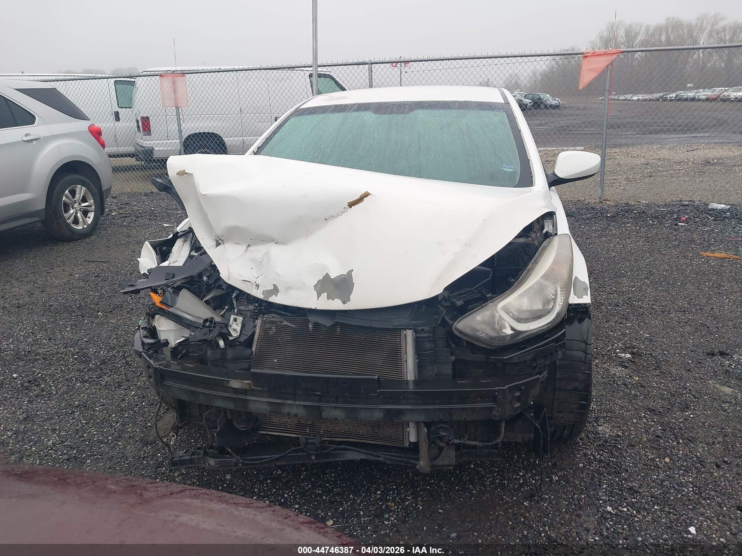 2014 Hyundai Elantra Se White vin: 5NPDH4AE5EH502475