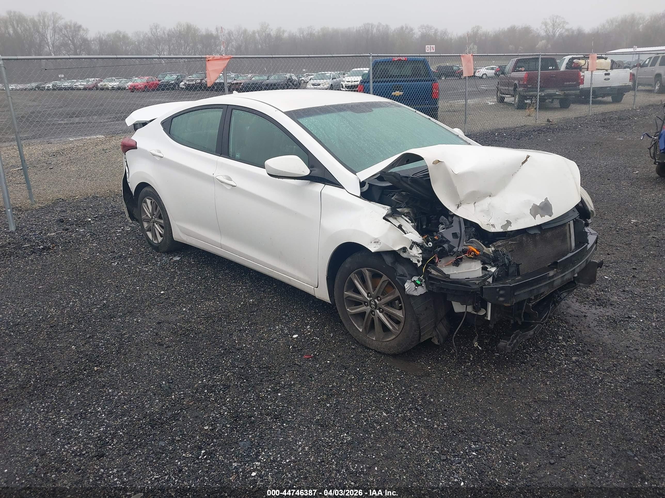 2014 Hyundai Elantra Se White vin: 5NPDH4AE5EH502475