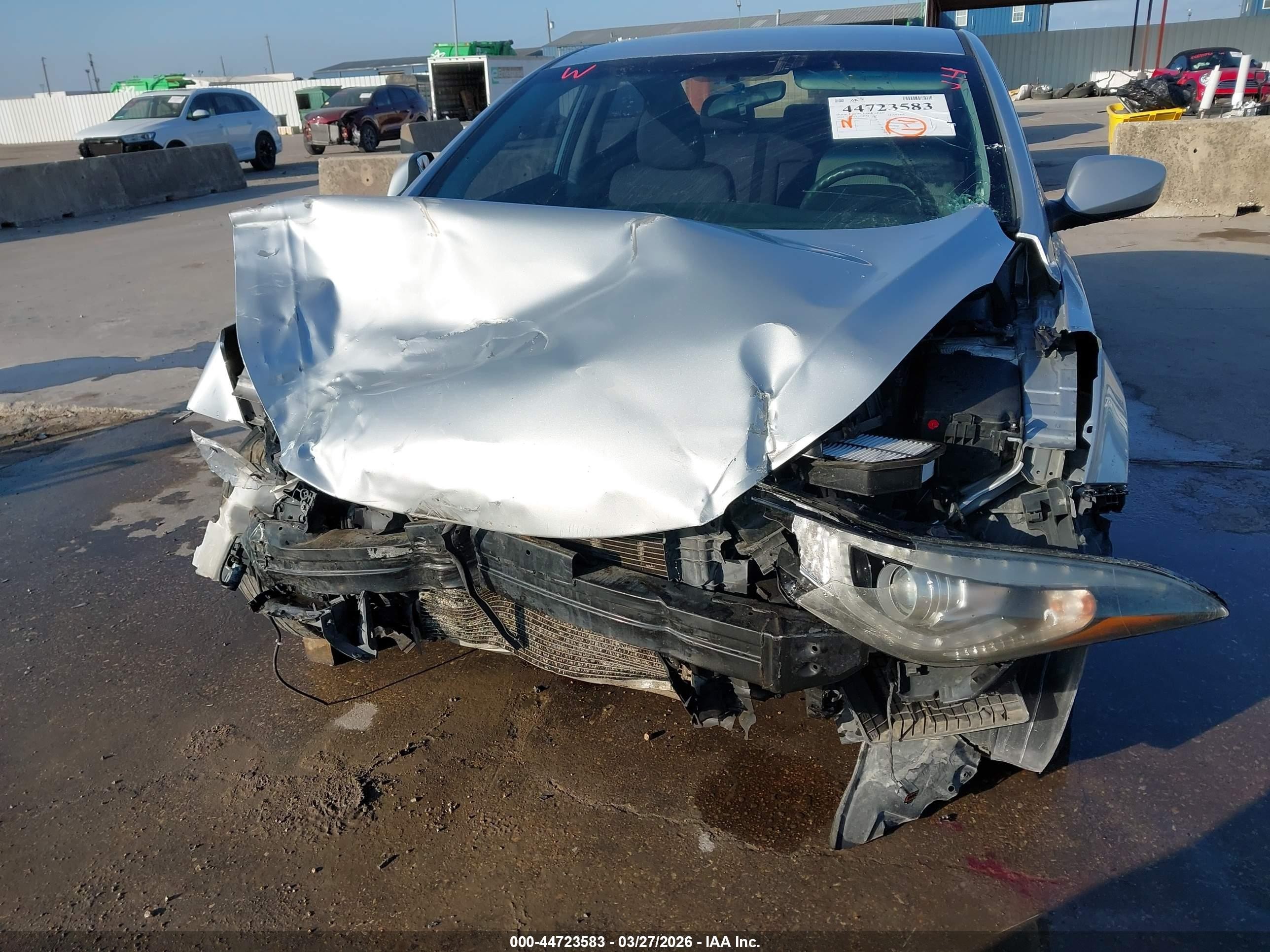 2014 Hyundai Elantra Se Silver vin: 5NPDH4AE5EH509913