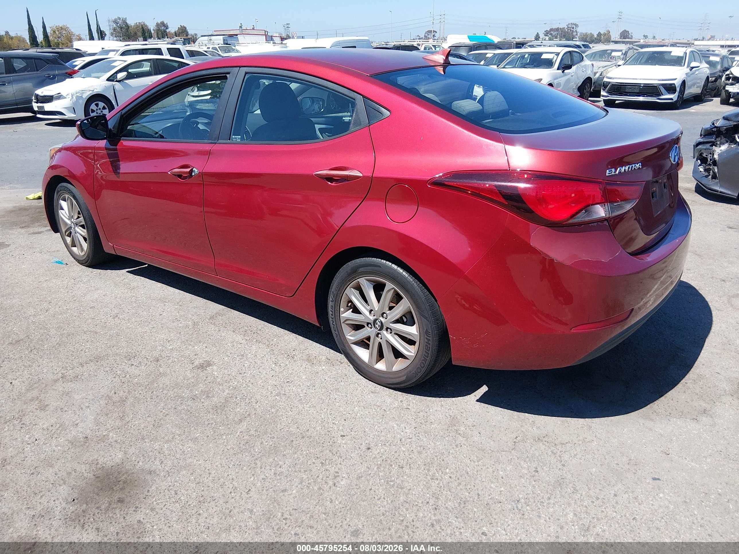 2014 Hyundai Elantra Se Красный vin: 5NPDH4AE5EH539378