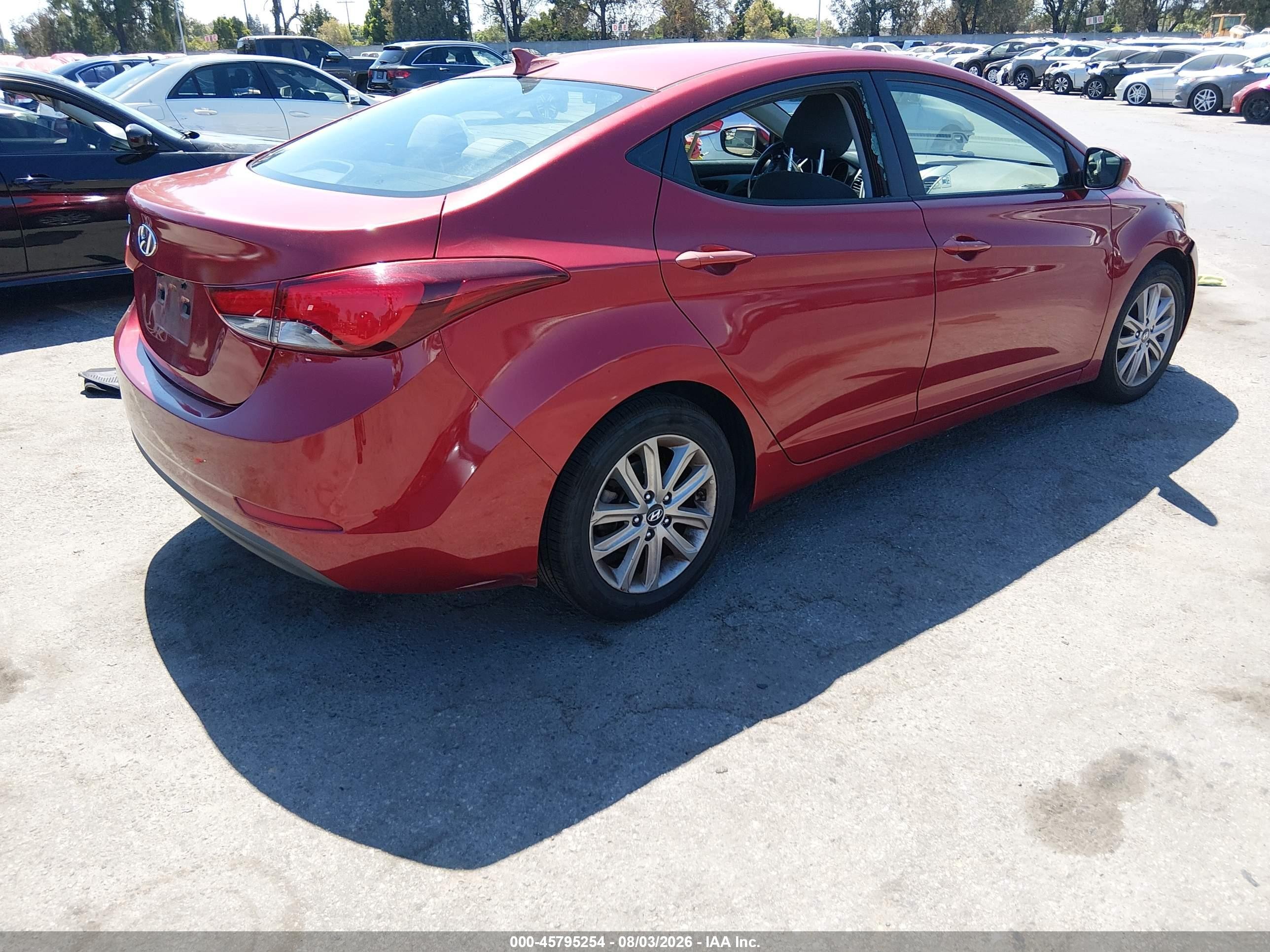 2014 Hyundai Elantra Se Красный vin: 5NPDH4AE5EH539378