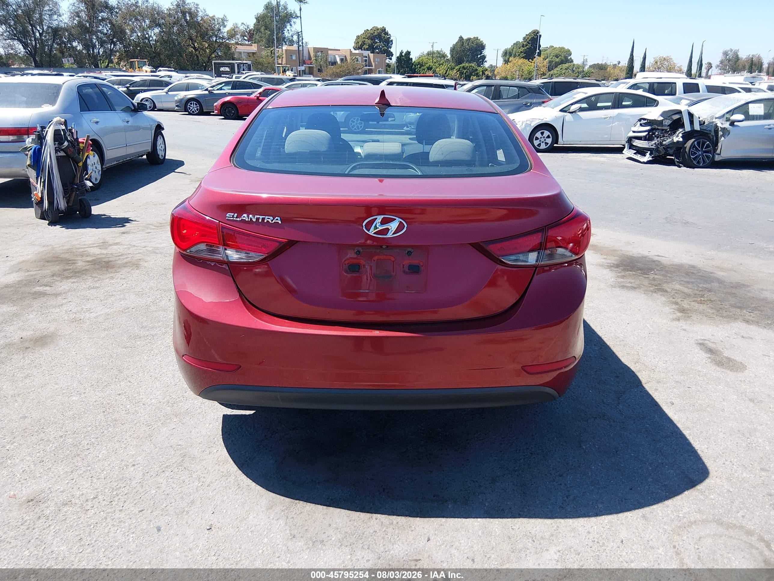 2014 Hyundai Elantra Se Красный vin: 5NPDH4AE5EH539378