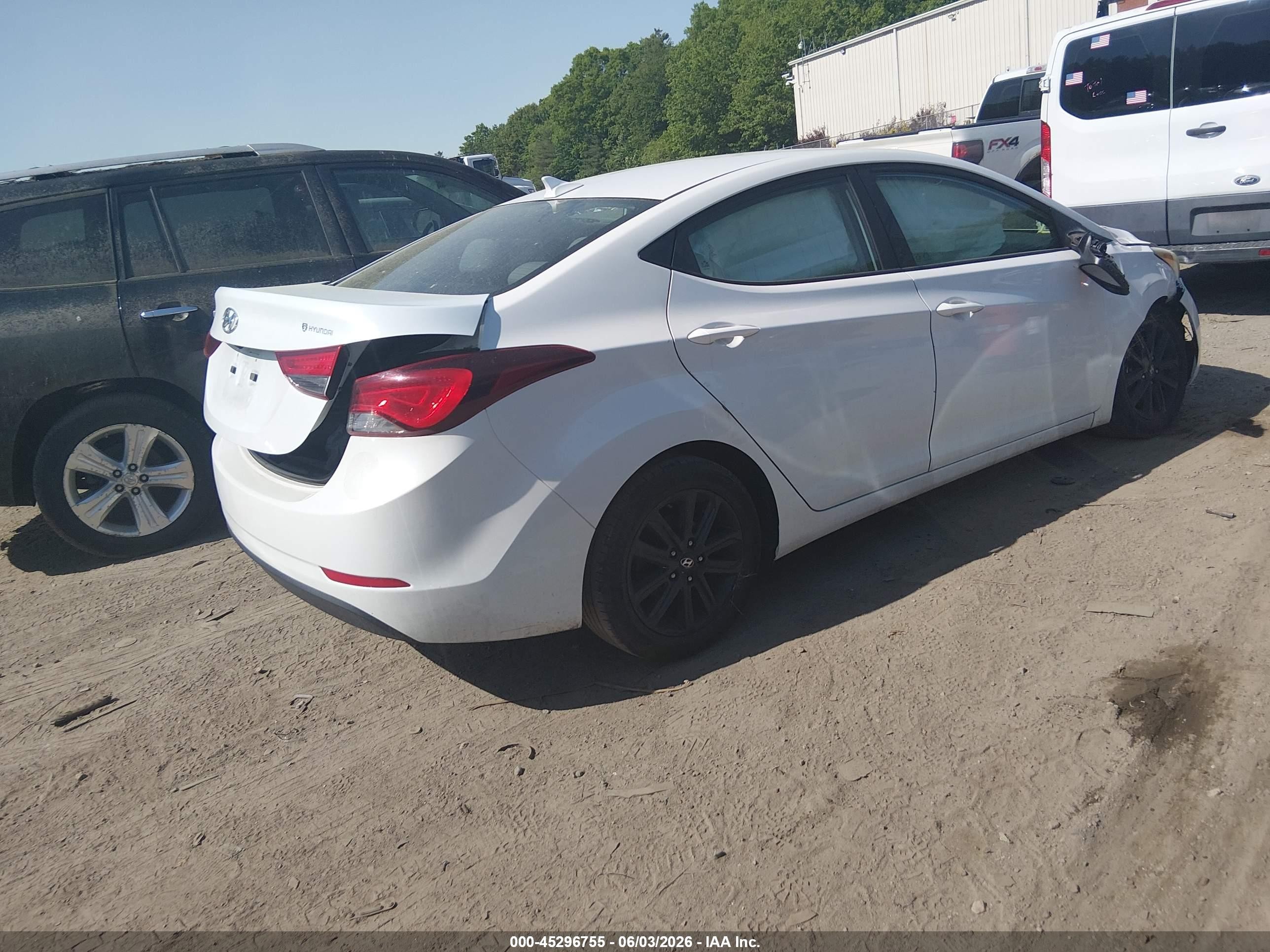2015 Hyundai Elantra Se White vin: 5NPDH4AE5FH556571