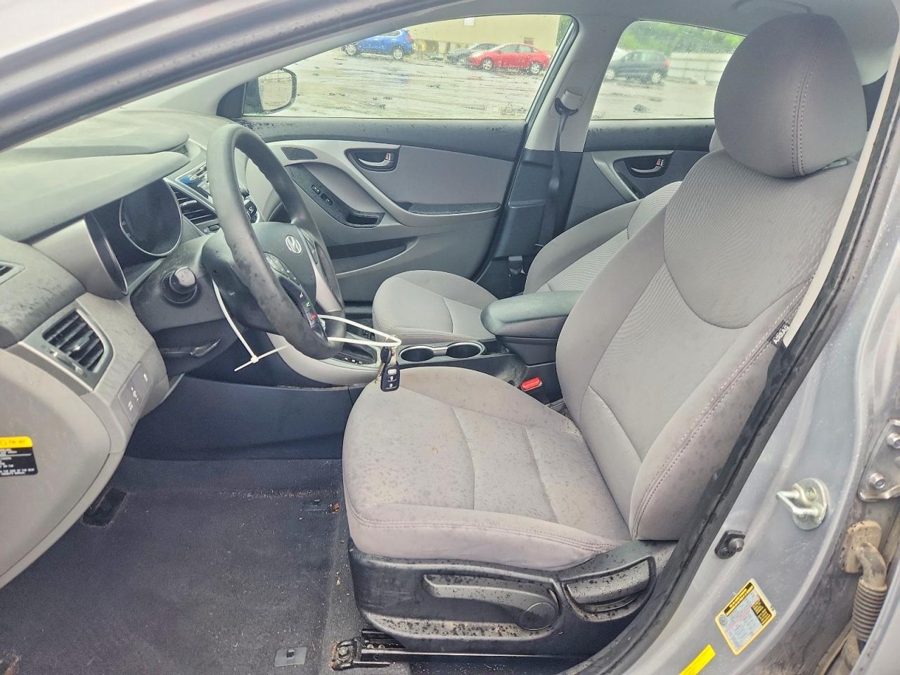 2015 Hyundai Elantra Se Silver vin: 5NPDH4AE5FH560636