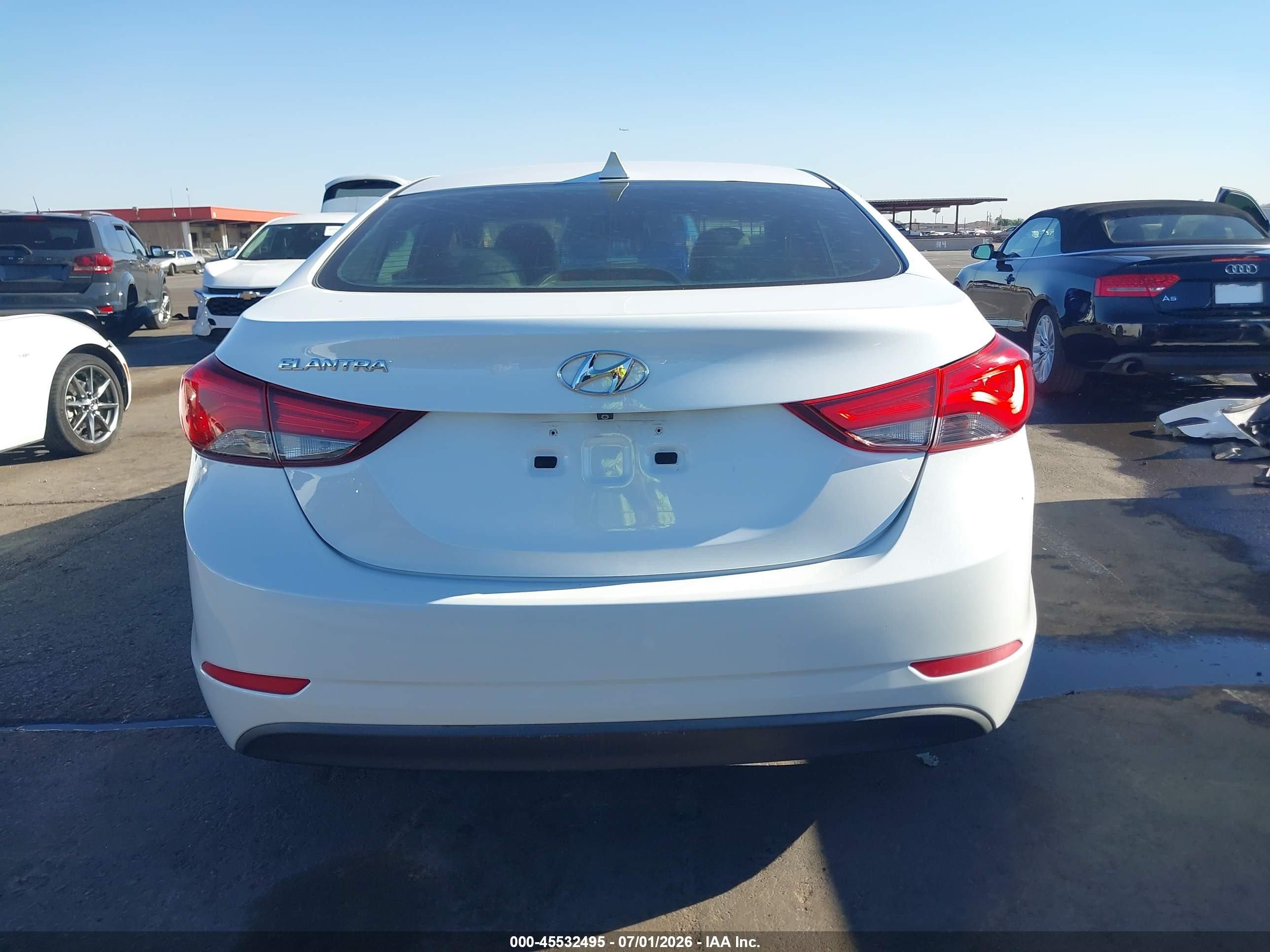 2015 Hyundai Elantra Limited White vin: 5NPDH4AE5FH560703