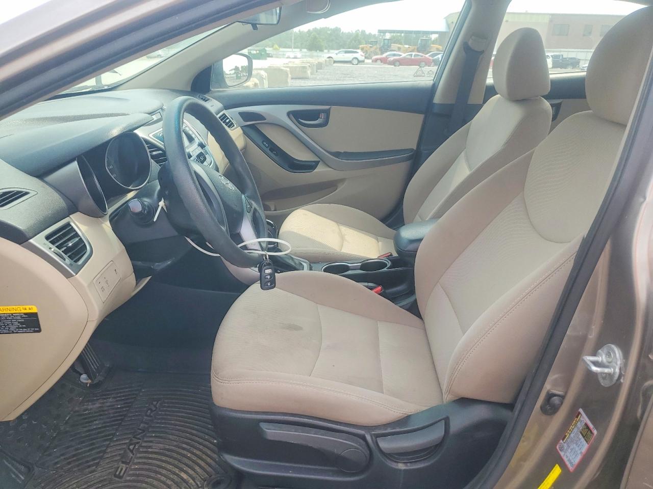 2015 Hyundai Elantra Se Brown vin: 5NPDH4AE5FH561897