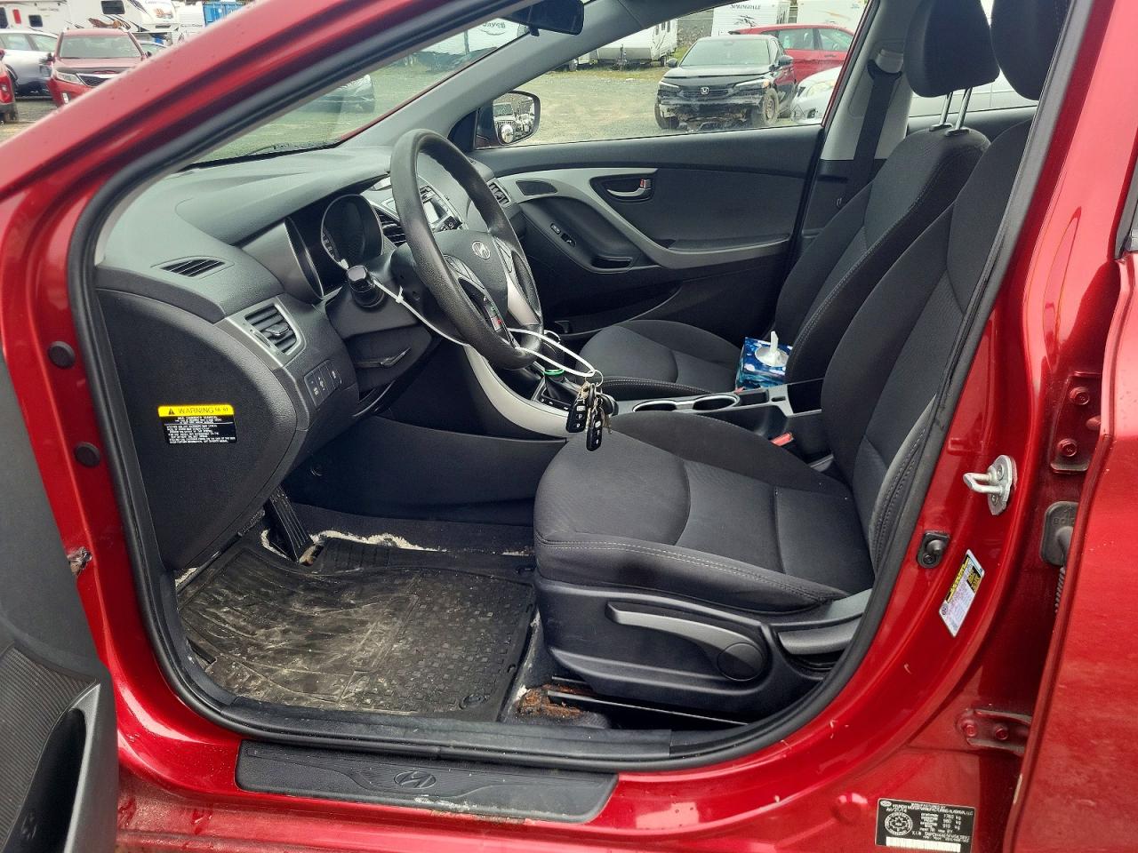 2015 Hyundai Elantra Se Red vin: 5NPDH4AE5FH563892