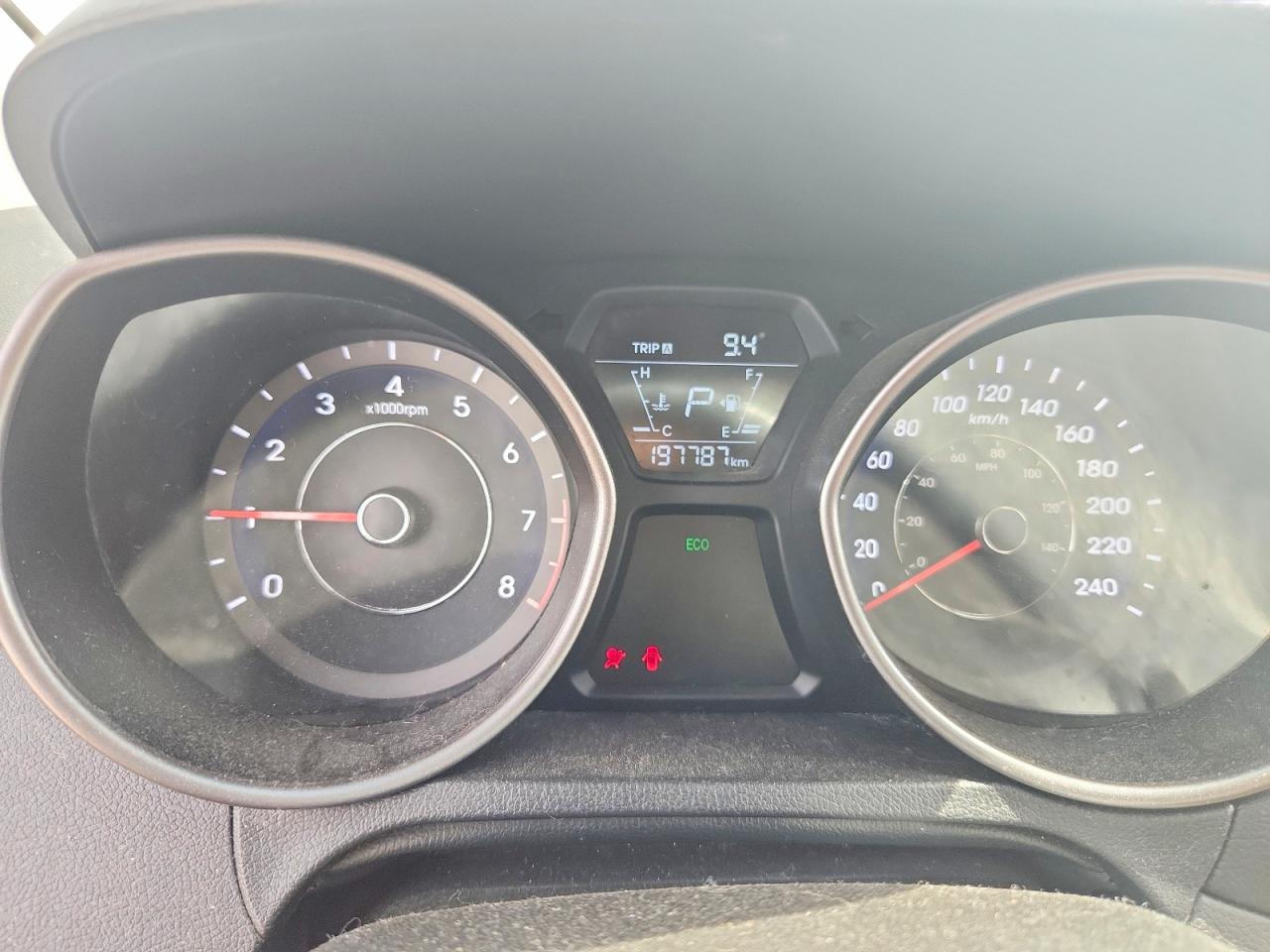 2015 Hyundai Elantra Se Silver vin: 5NPDH4AE5FH563939