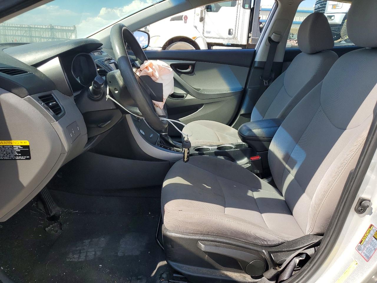 2015 Hyundai Elantra Se Silver vin: 5NPDH4AE5FH571281