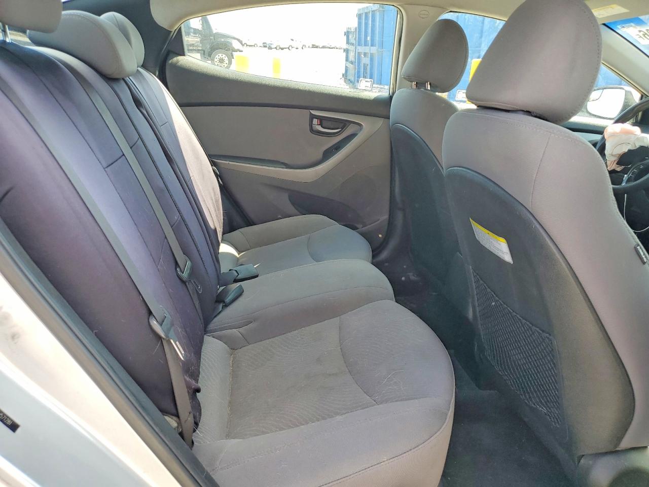 2015 Hyundai Elantra Se Silver vin: 5NPDH4AE5FH571281