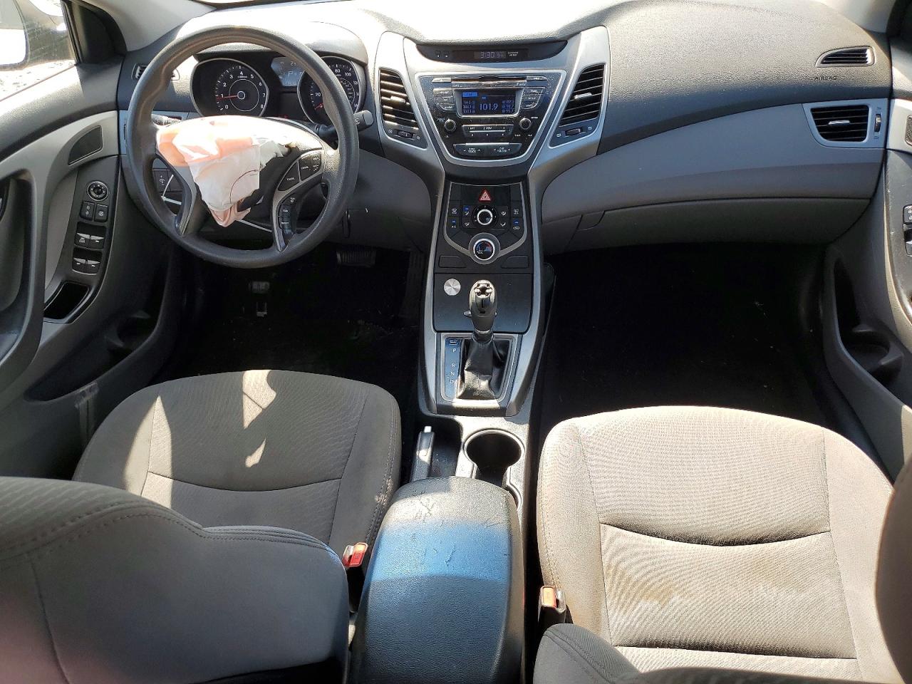 2015 Hyundai Elantra Se Silver vin: 5NPDH4AE5FH571281