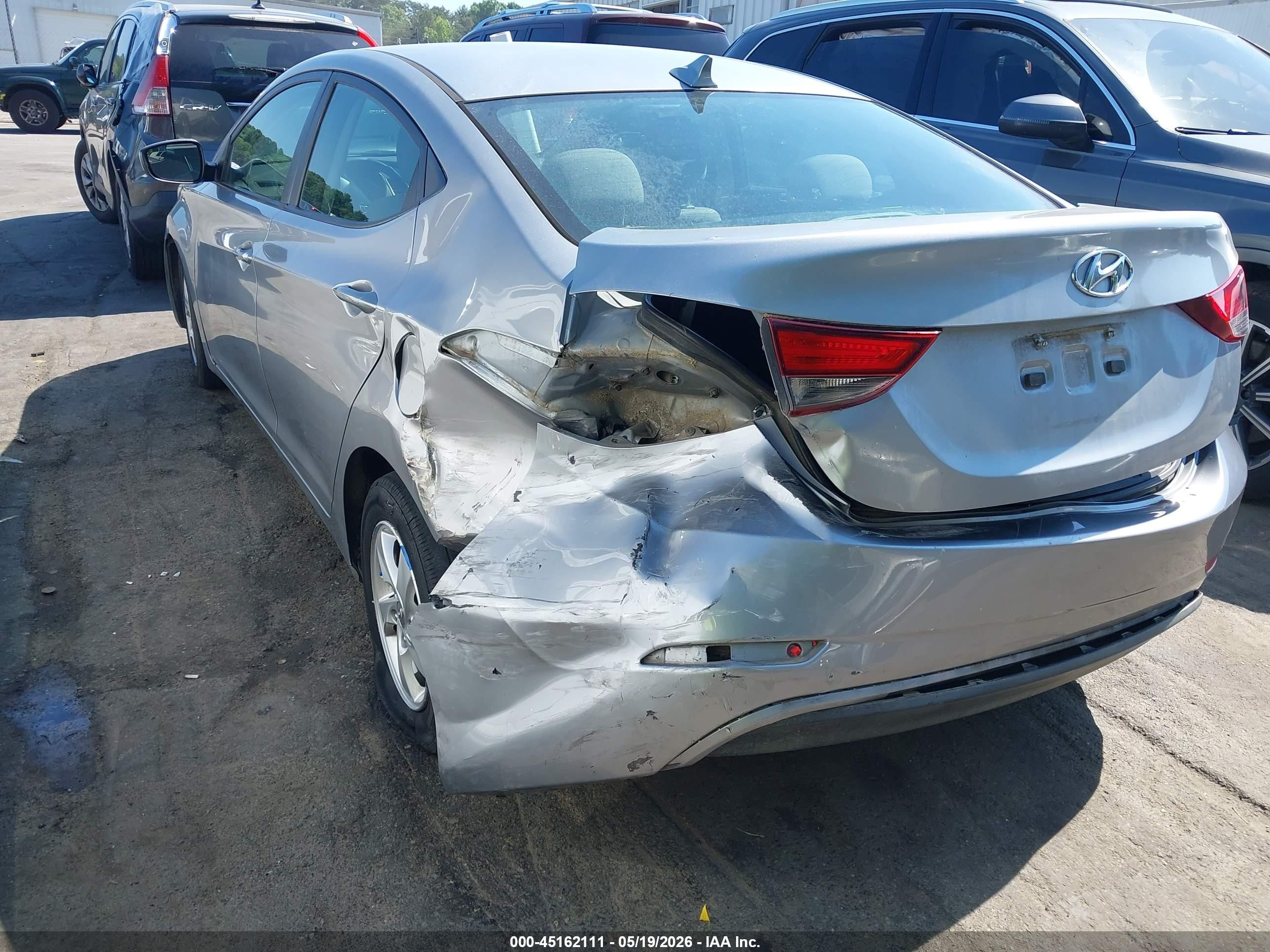 2015 Hyundai Elantra Se Silver vin: 5NPDH4AE5FH580126