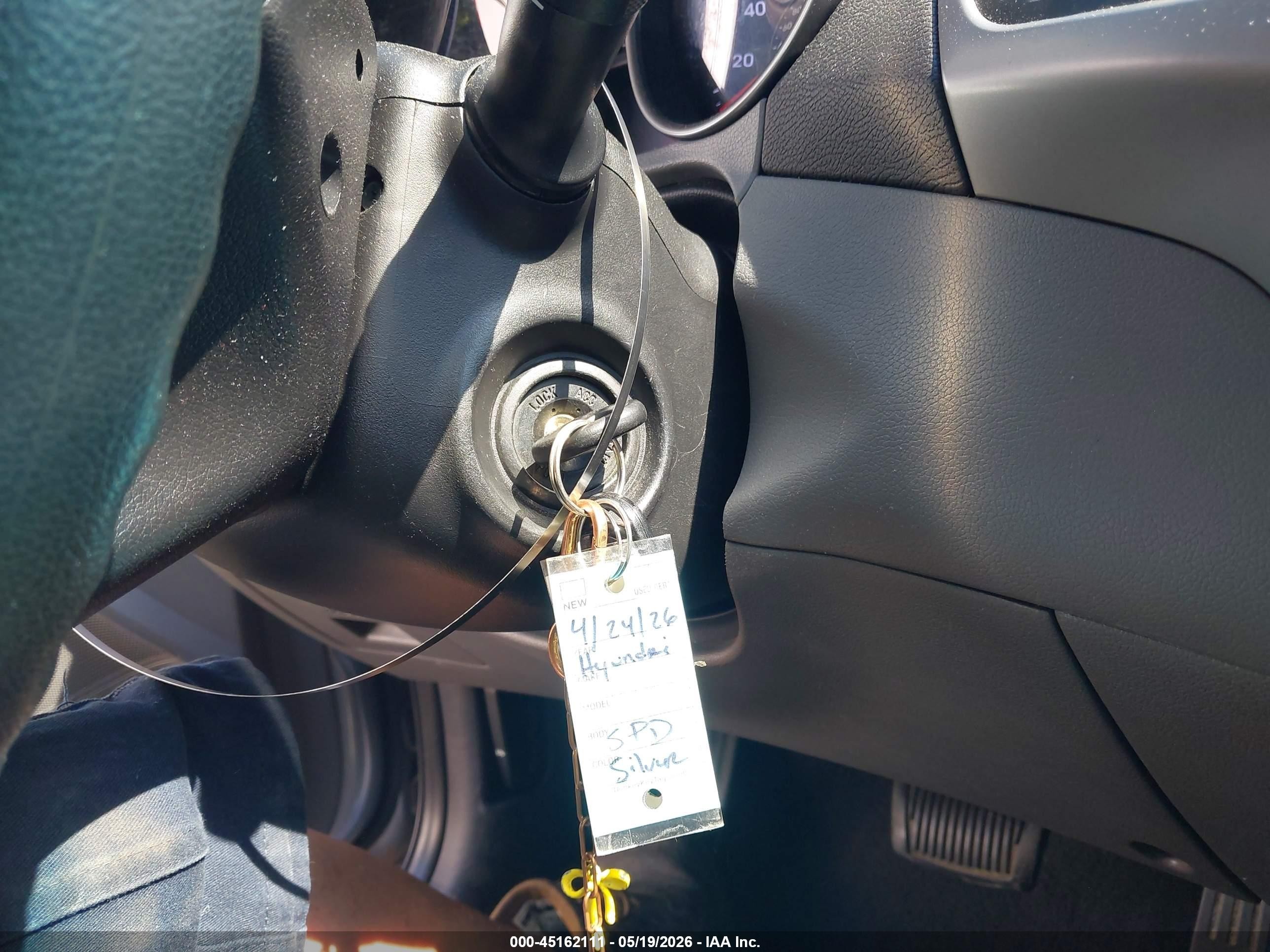 2015 Hyundai Elantra Se Silver vin: 5NPDH4AE5FH580126