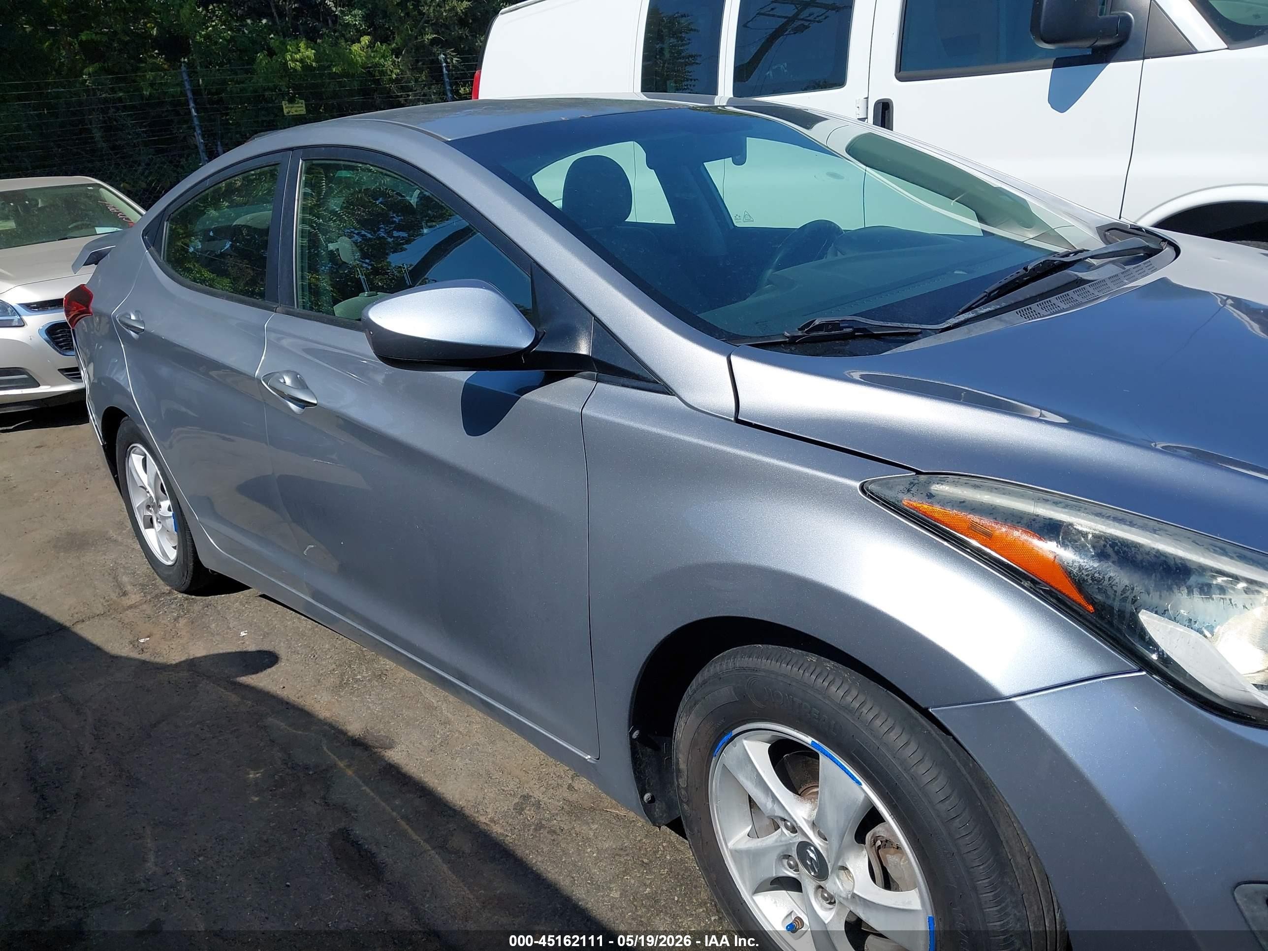 2015 Hyundai Elantra Se Silver vin: 5NPDH4AE5FH580126