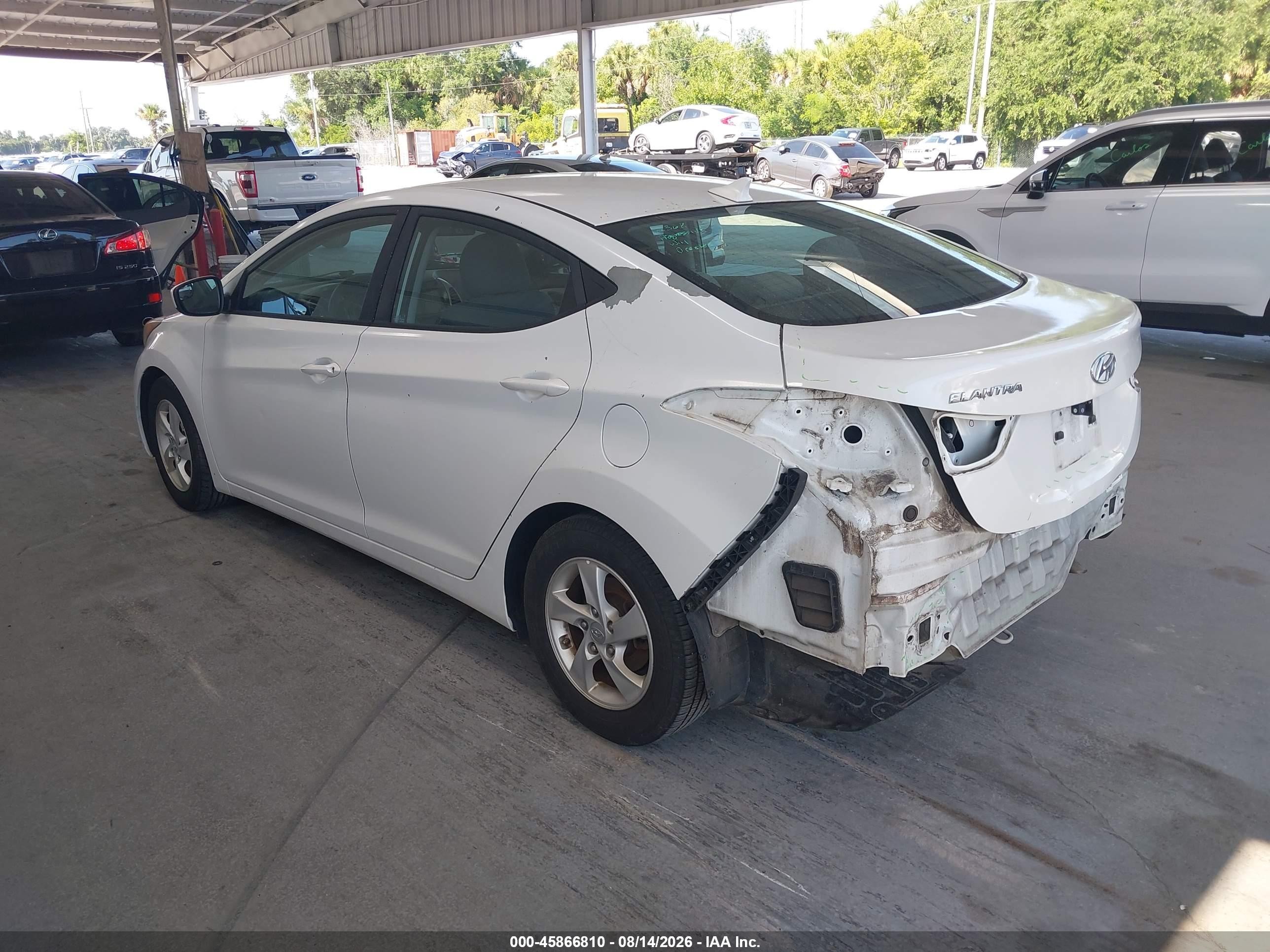 2015 Hyundai Elantra Se White vin: 5NPDH4AE5FH599484