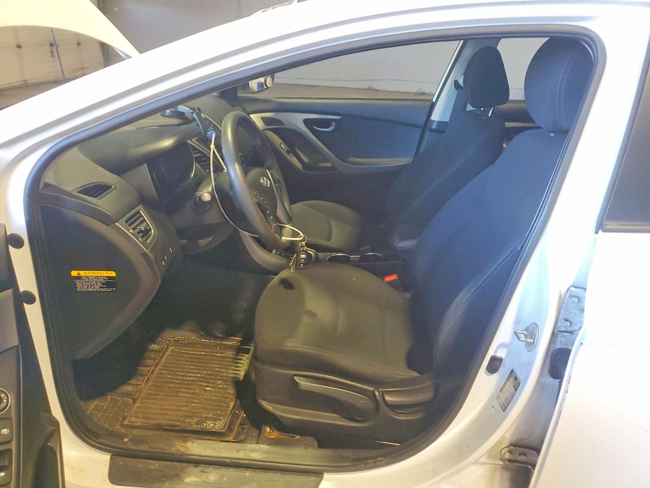 2015 Hyundai Elantra Se White vin: 5NPDH4AE5FH602609