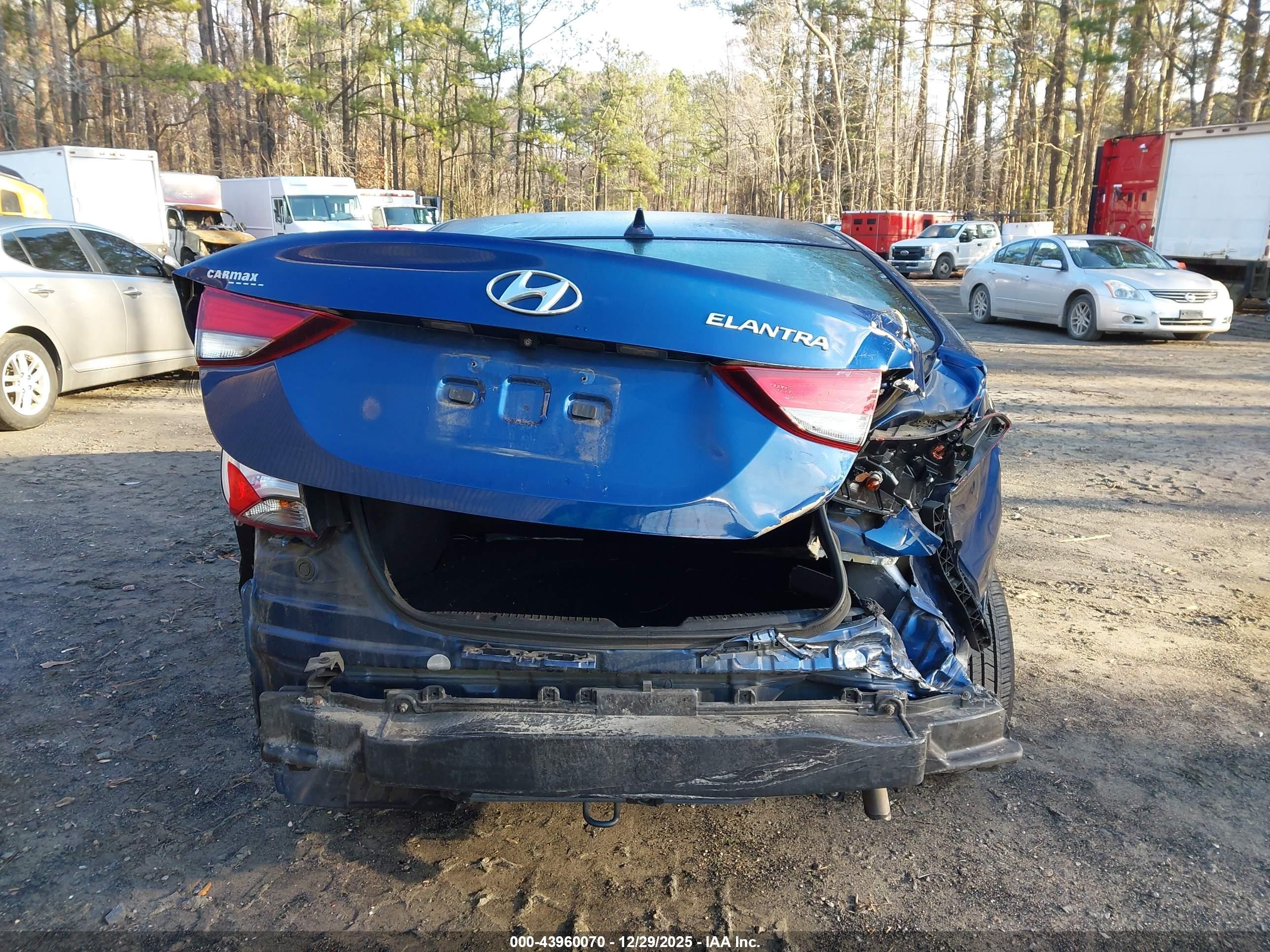 2015 Hyundai Elantra Se Dark Blue vin: 5NPDH4AE5FH608345