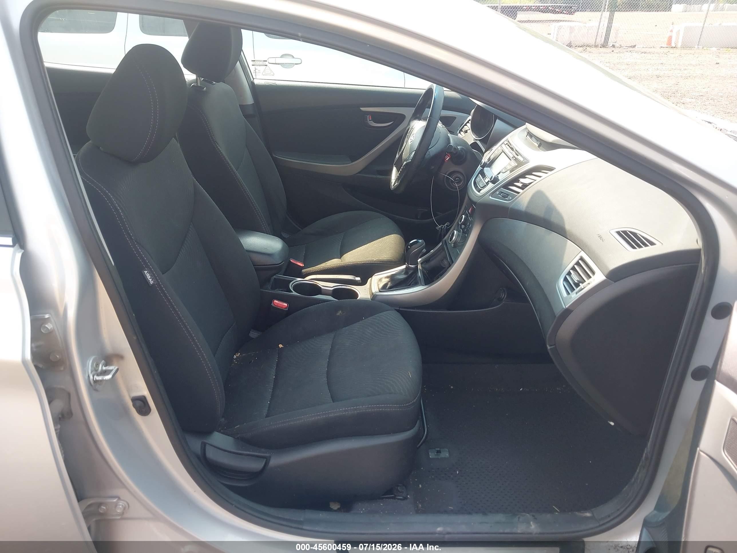 2015 Hyundai Elantra Se Silver vin: 5NPDH4AE5FH608622