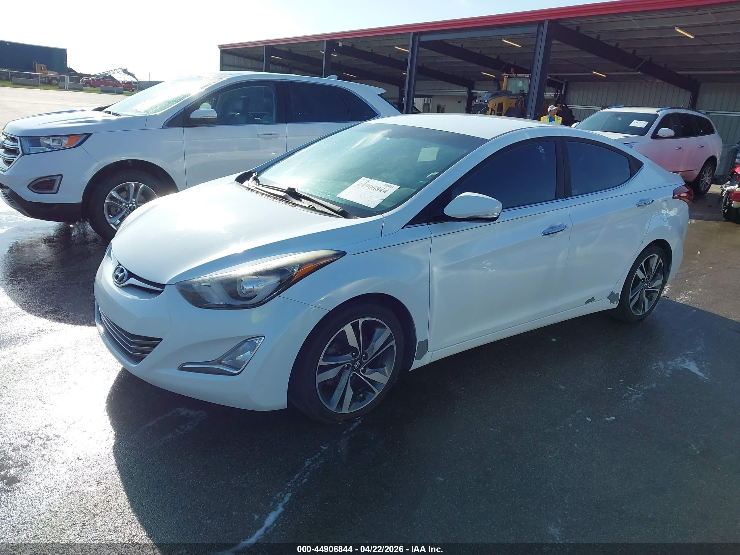 2015 Hyundai Elantra Limited White vin: 5NPDH4AE5FH612136