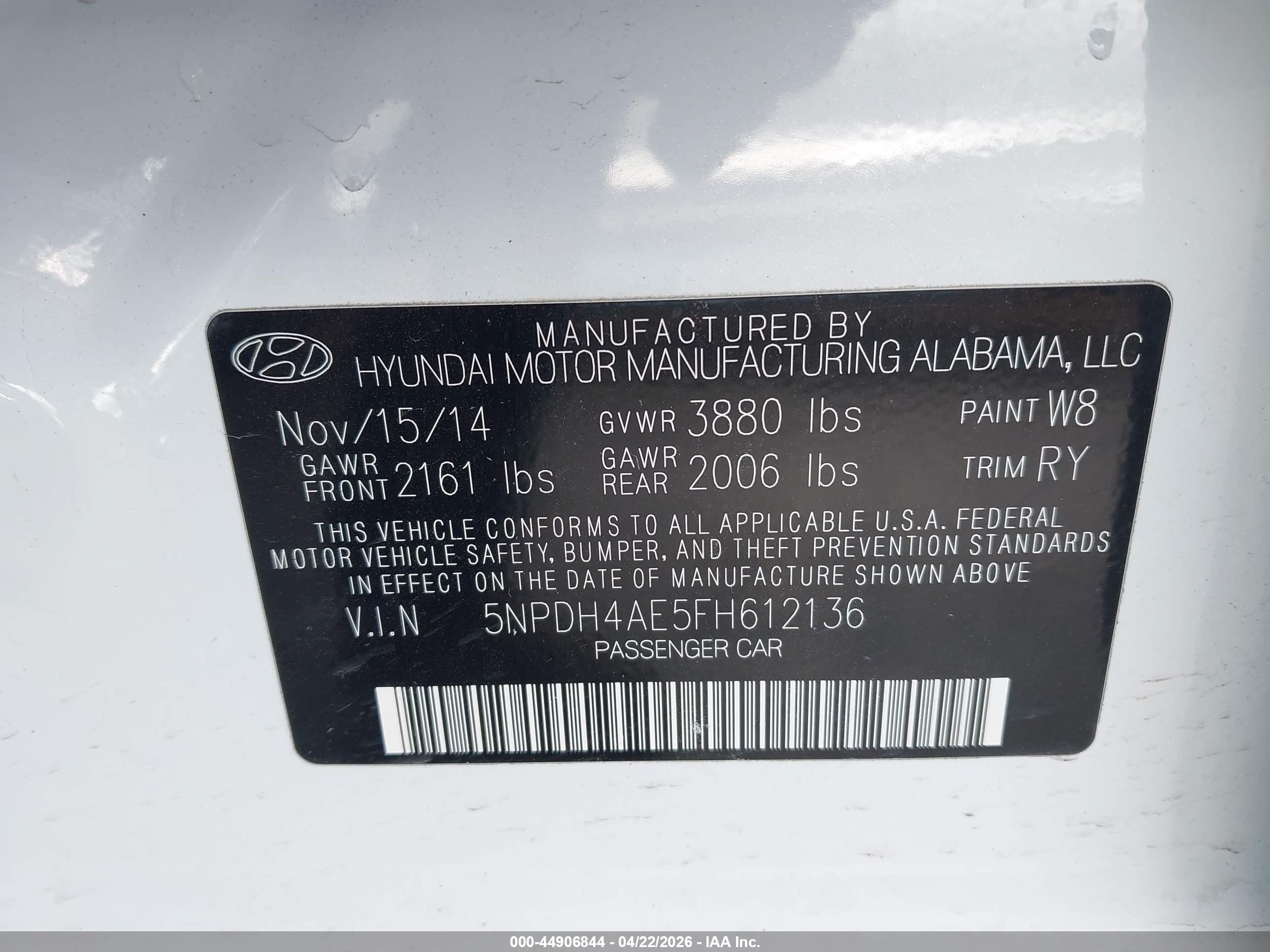 2015 Hyundai Elantra Limited White vin: 5NPDH4AE5FH612136