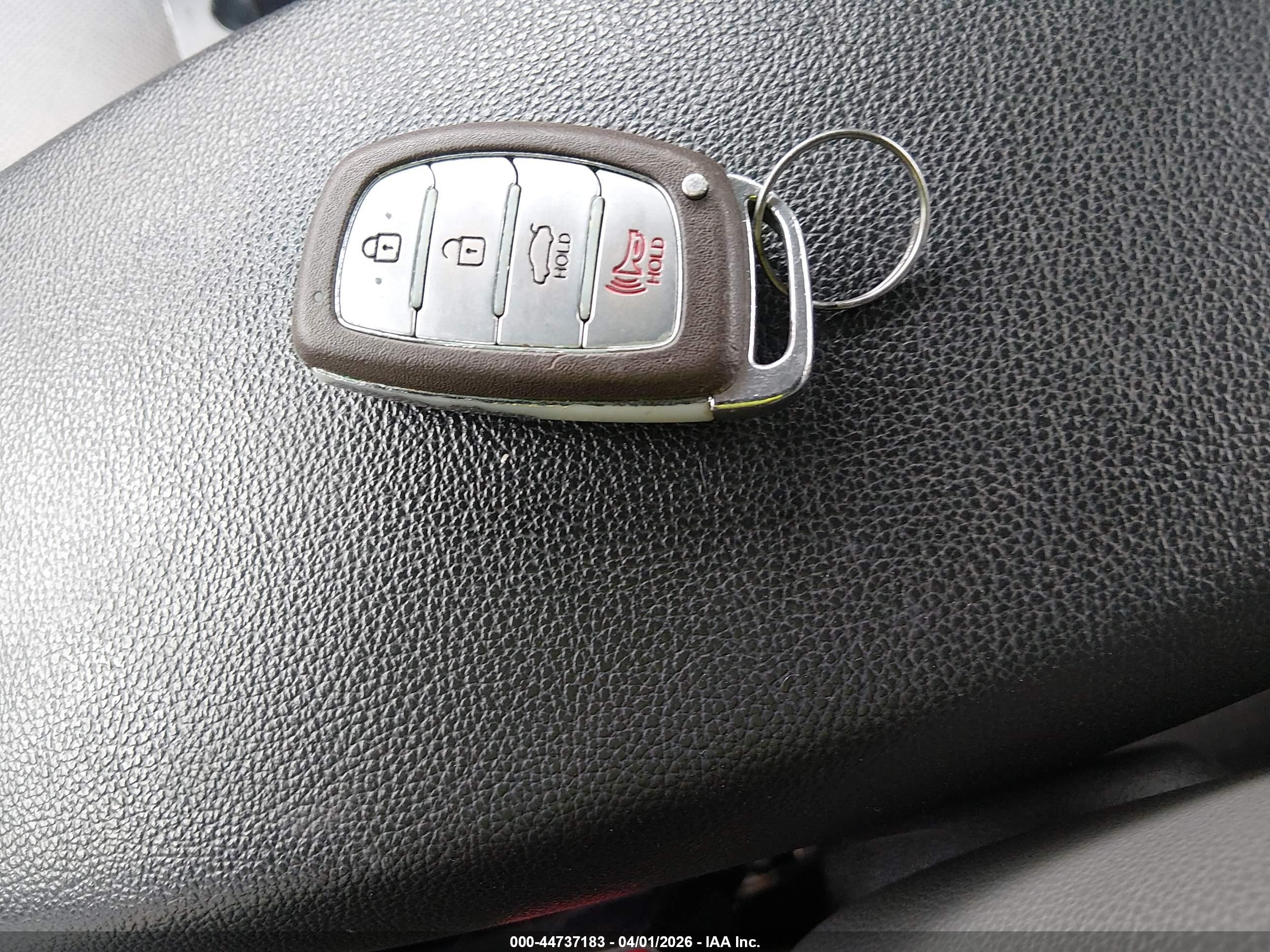 2015 Hyundai Elantra Limited Silver vin: 5NPDH4AE5FH616039