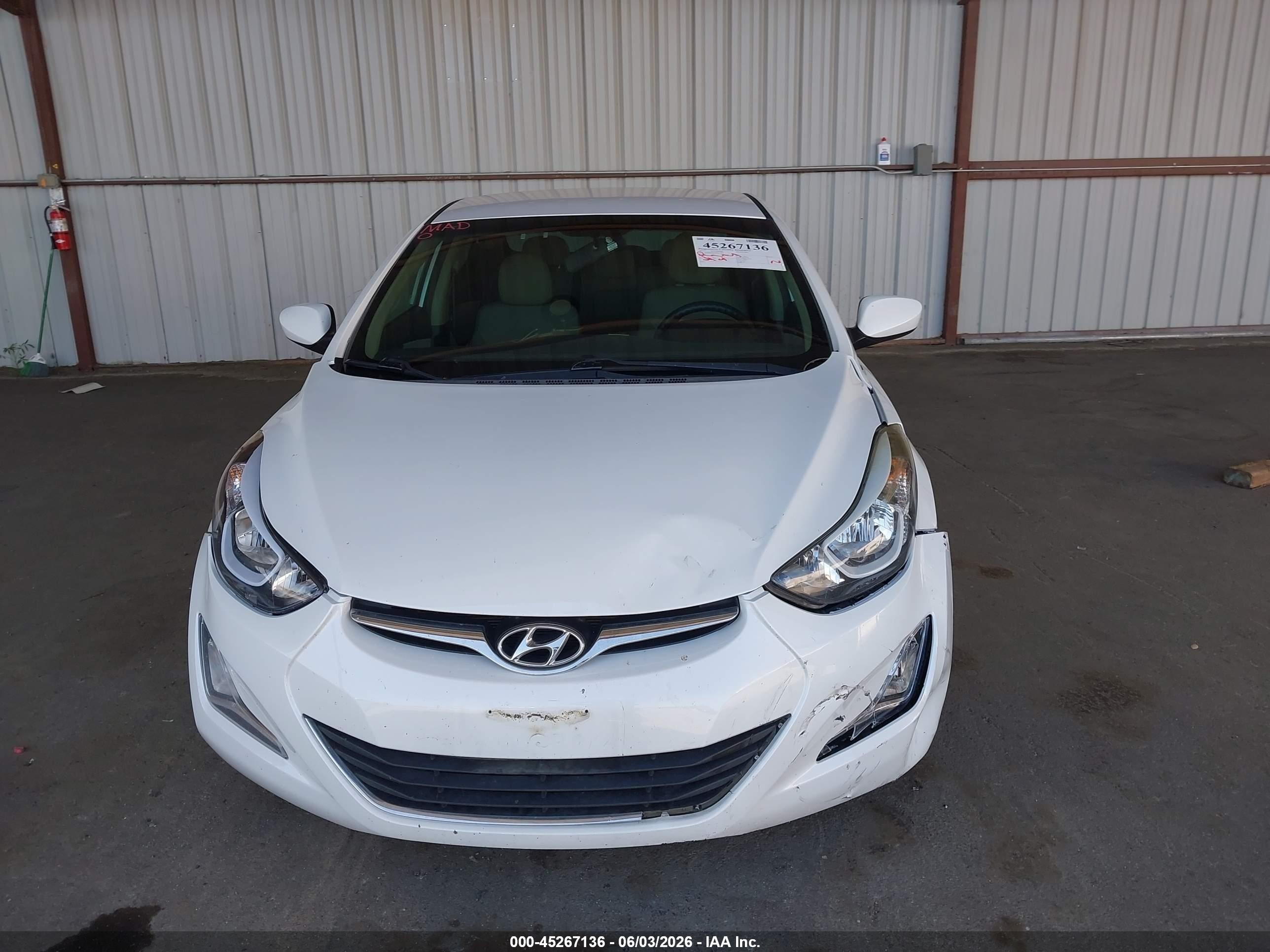 2015 Hyundai Elantra Se White vin: 5NPDH4AE5FH617580