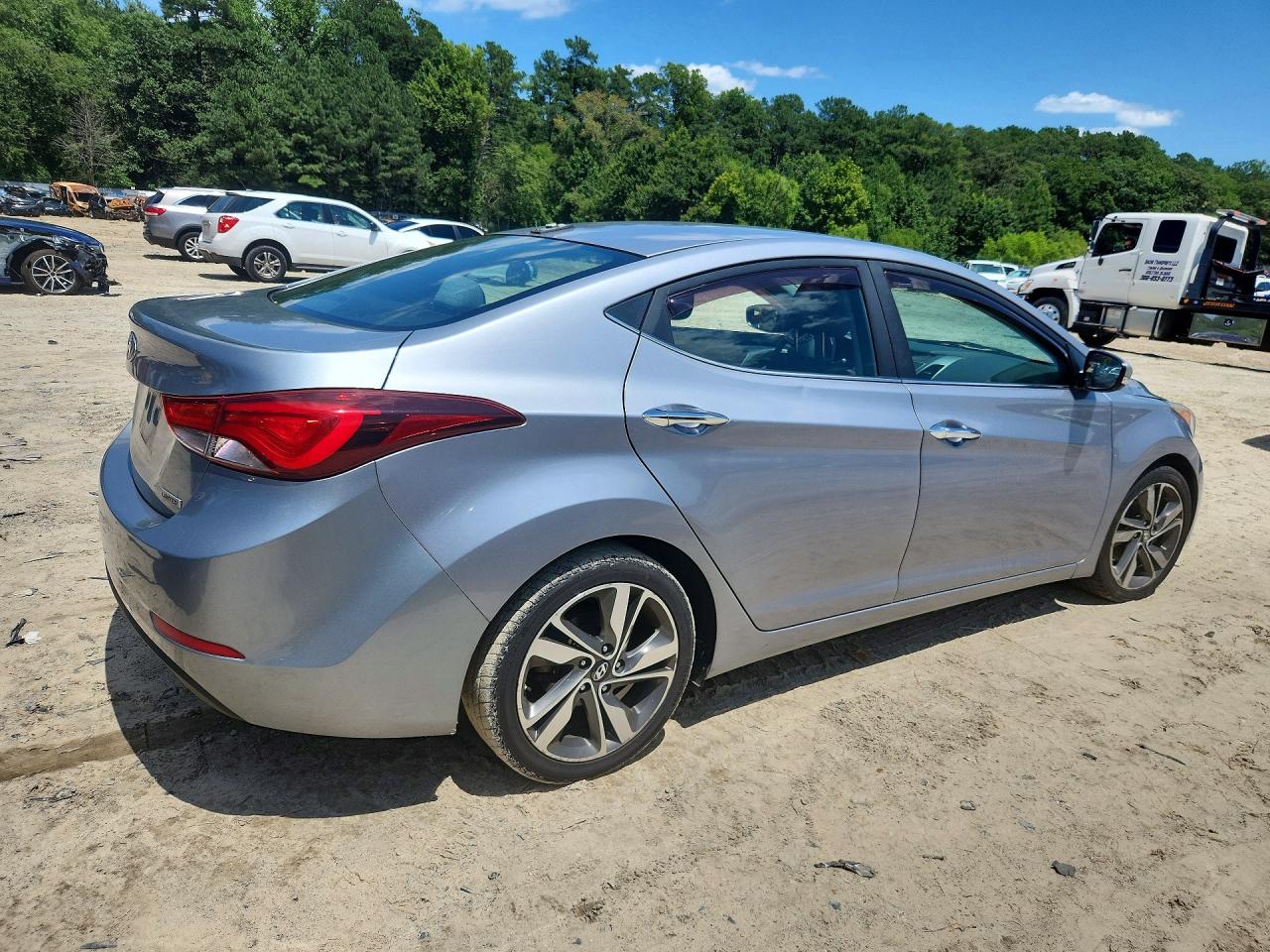 2015 Hyundai Elantra Limited Silver vin: 5NPDH4AE5FH619426