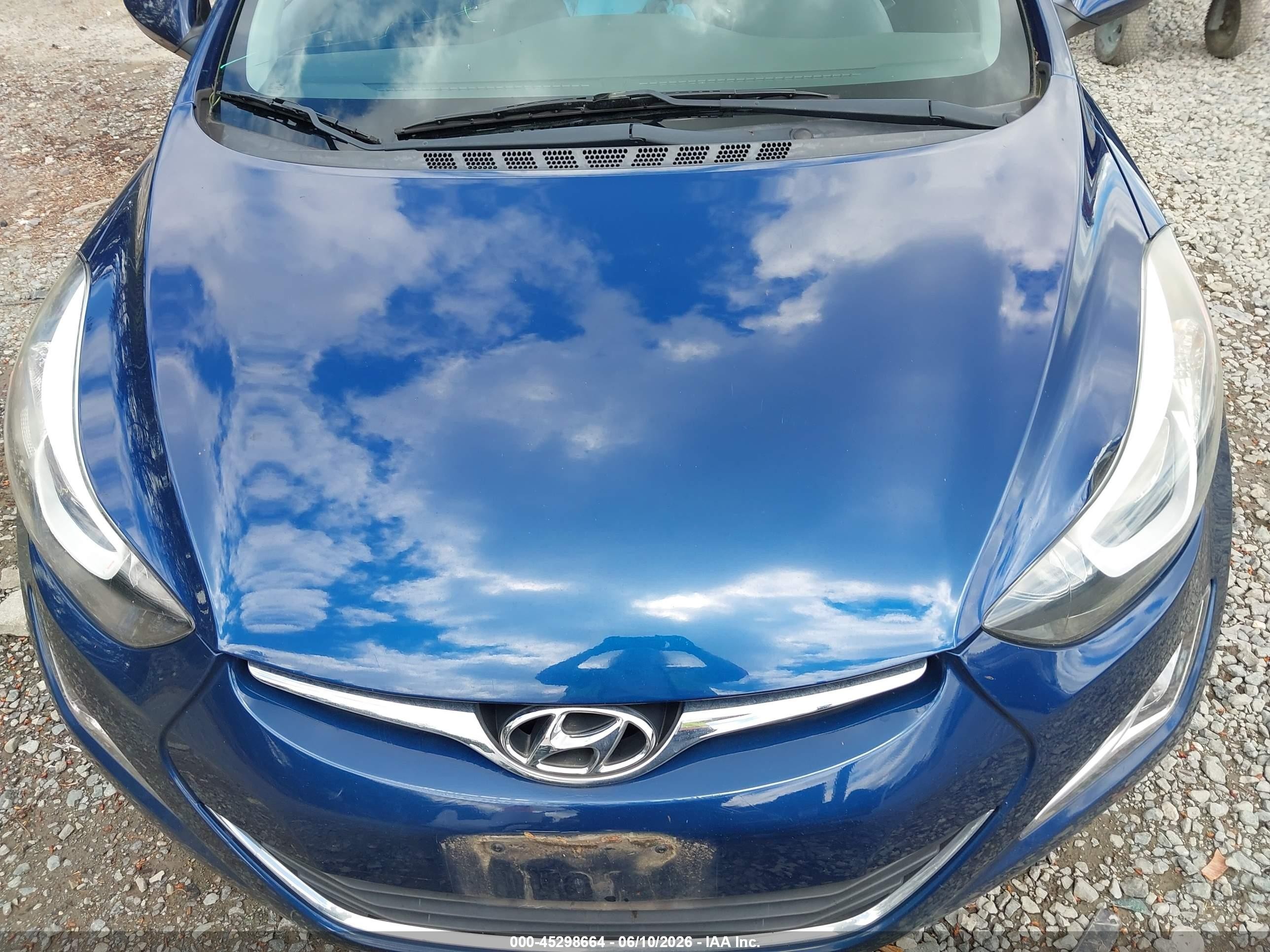 2015 Hyundai Elantra Se Blue vin: 5NPDH4AE5FH624805