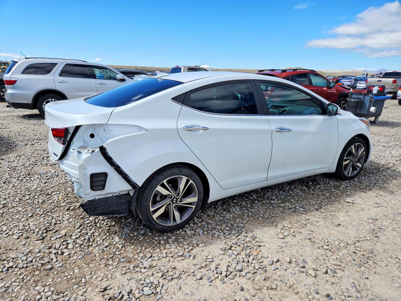 2015 Hyundai Elantra White vin: 5NPDH4AE5FH631480