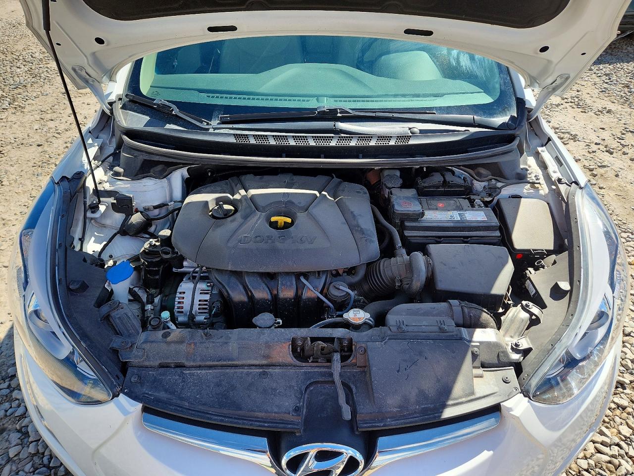 2015 Hyundai Elantra White vin: 5NPDH4AE5FH631480
