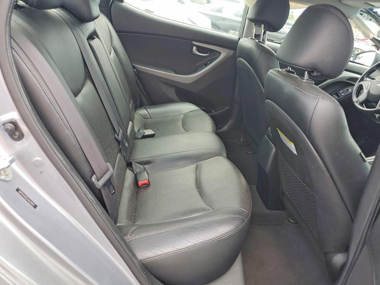 2015 Hyundai Elantra Limited Silver vin: 5NPDH4AE5FH639904