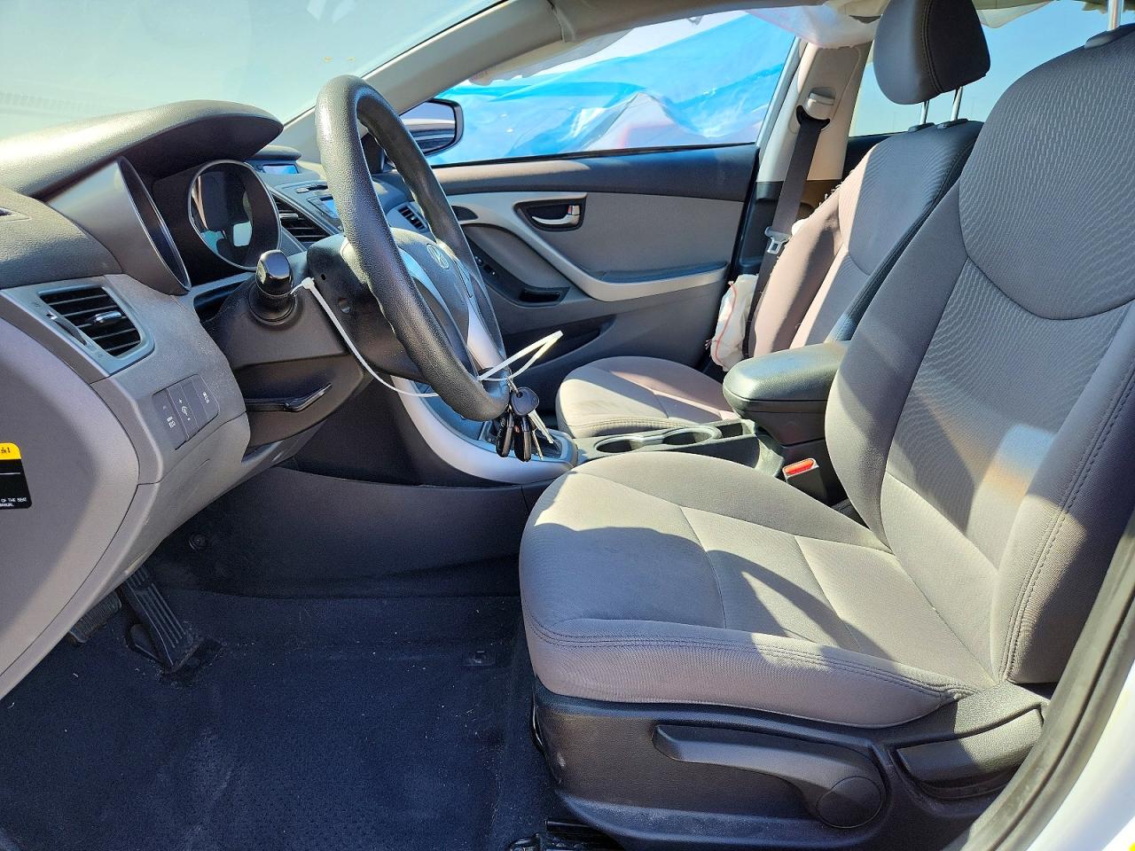2015 Hyundai Elantra Se Белый vin: 5NPDH4AE5FH645265
