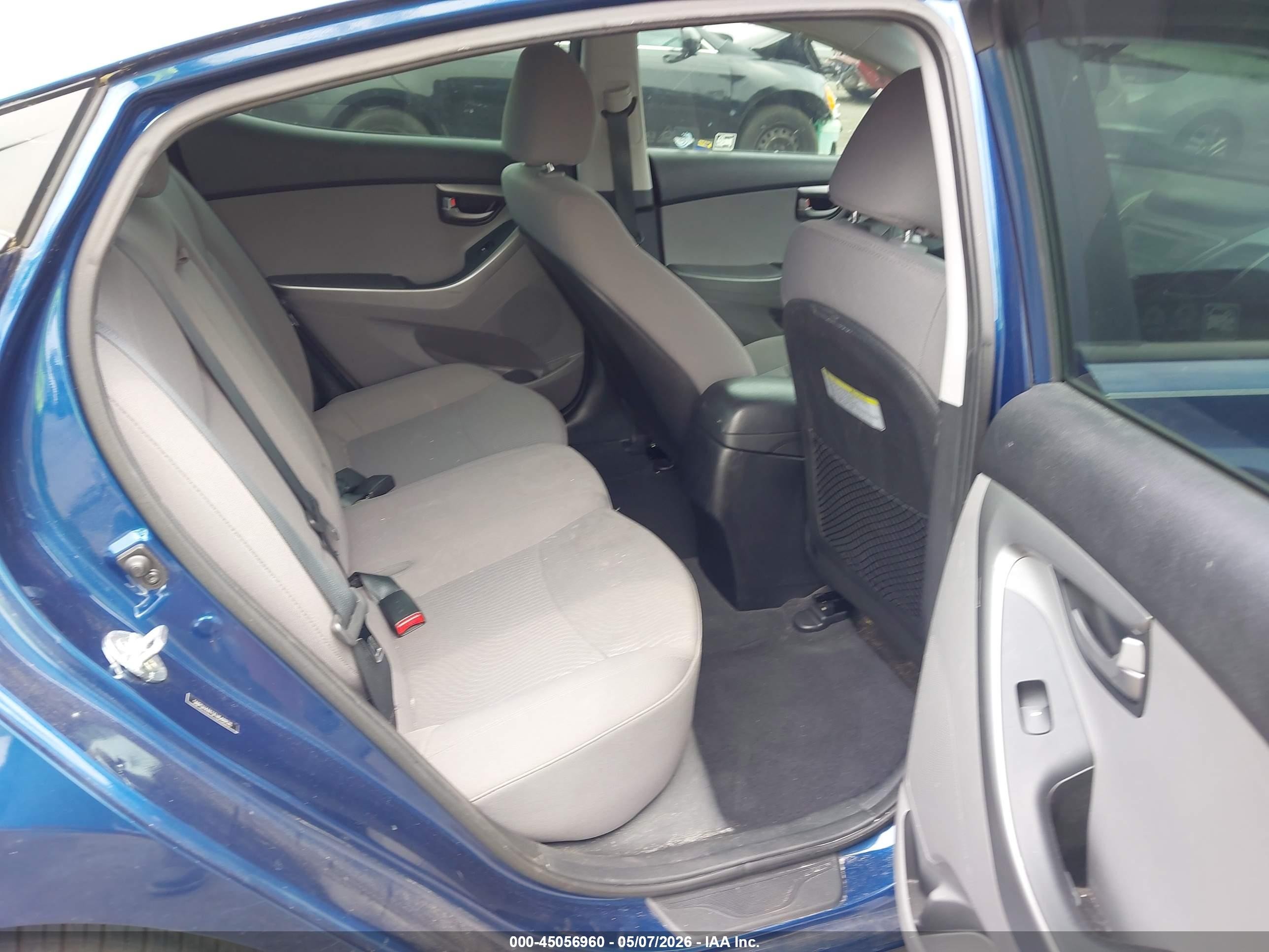 2015 Hyundai Elantra Se Blue vin: 5NPDH4AE5FH648828