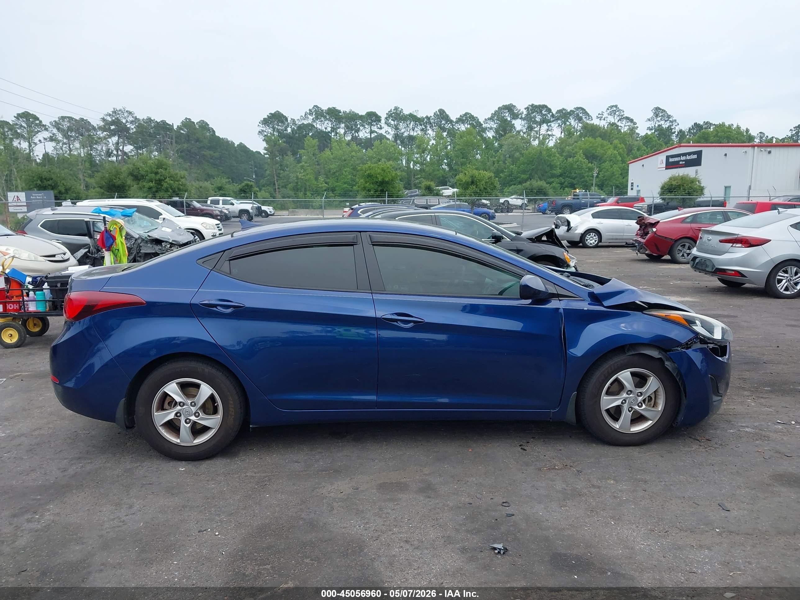 2015 Hyundai Elantra Se Blue vin: 5NPDH4AE5FH648828