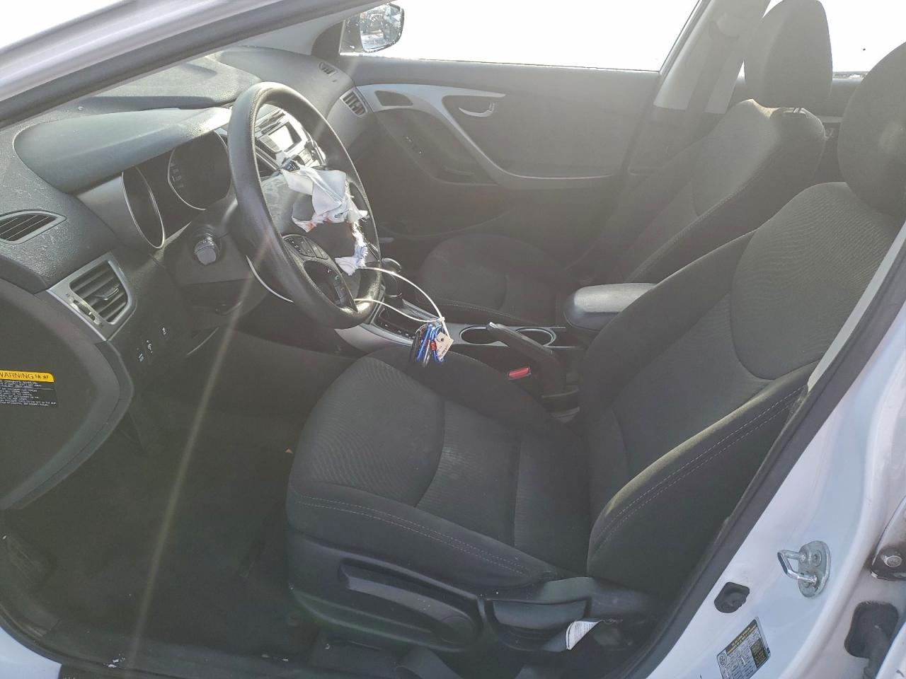 2015 Hyundai Elantra Se White vin: 5NPDH4AE5FH651521