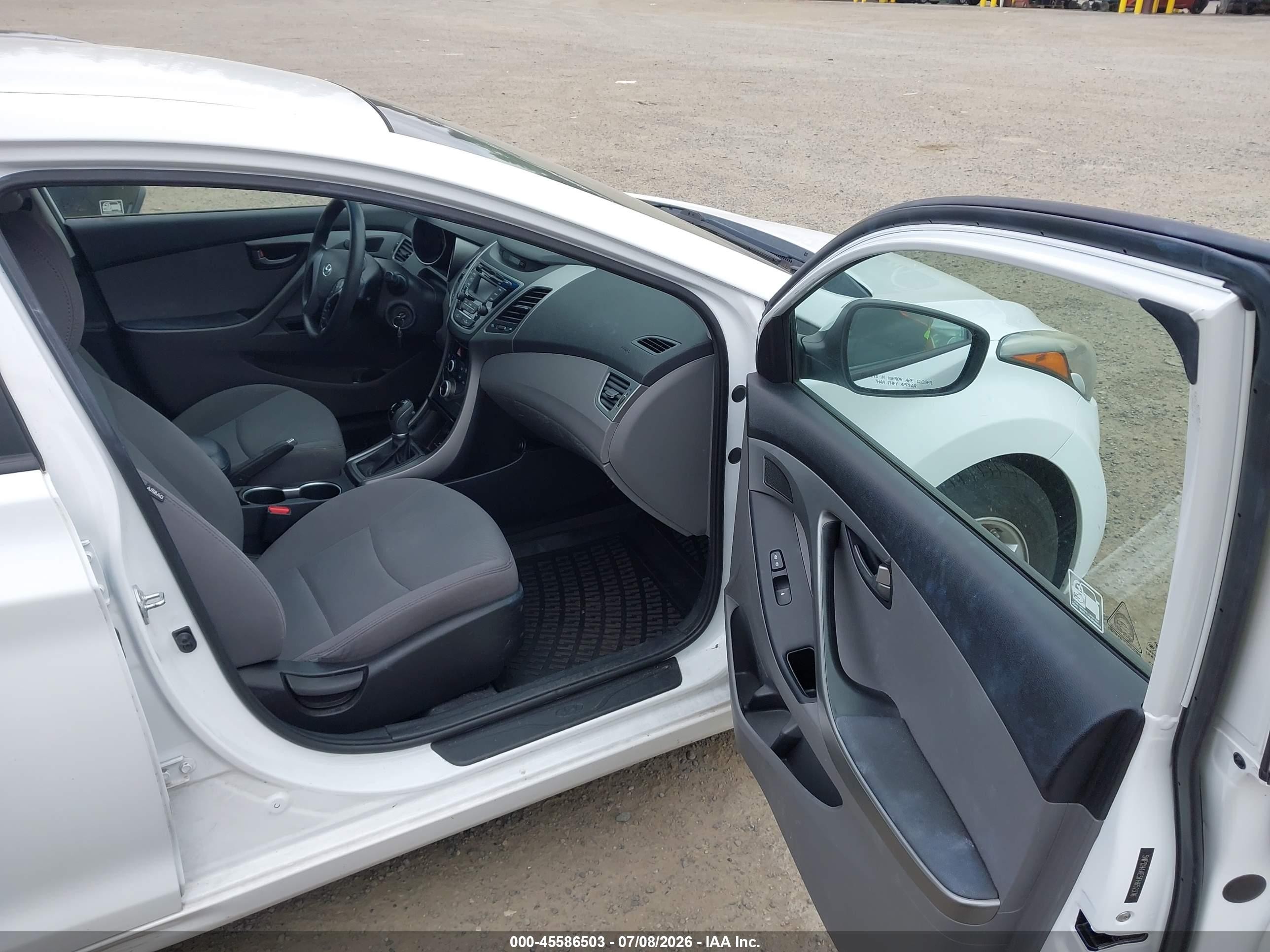 2015 Hyundai Elantra Se White vin: 5NPDH4AE5FH652376